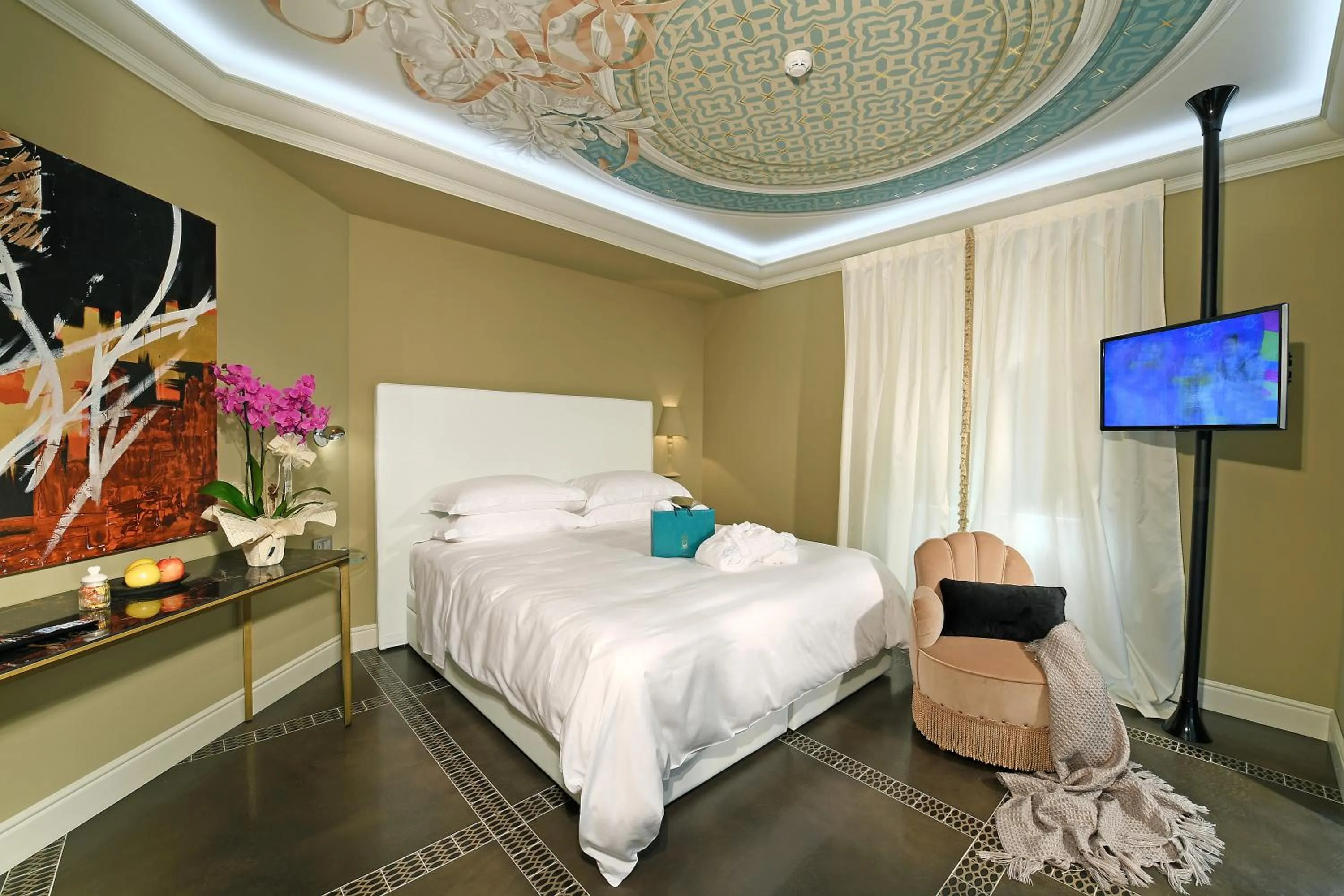 Bedroom, Bed in La Ribezza Boutique Hotel