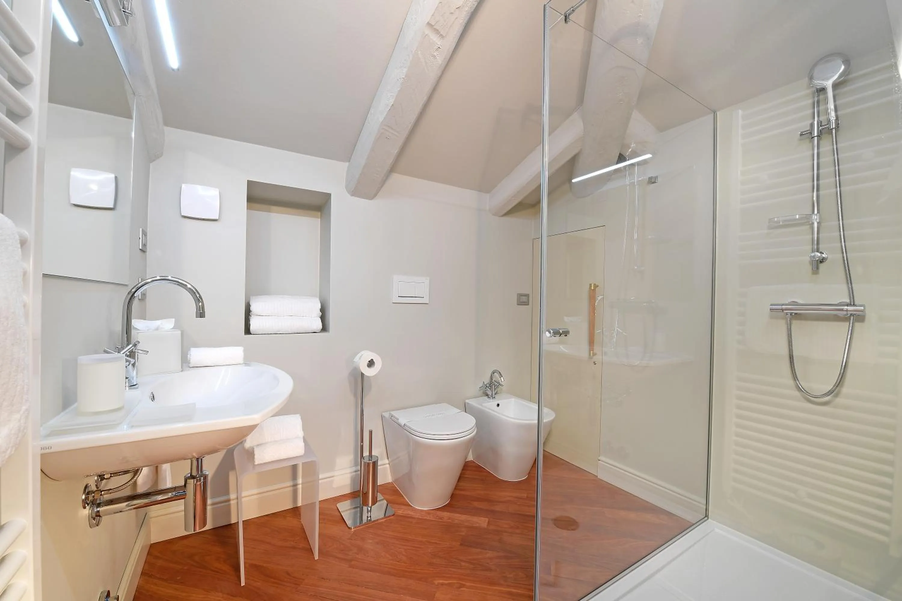 Bathroom in La Ribezza Boutique Hotel