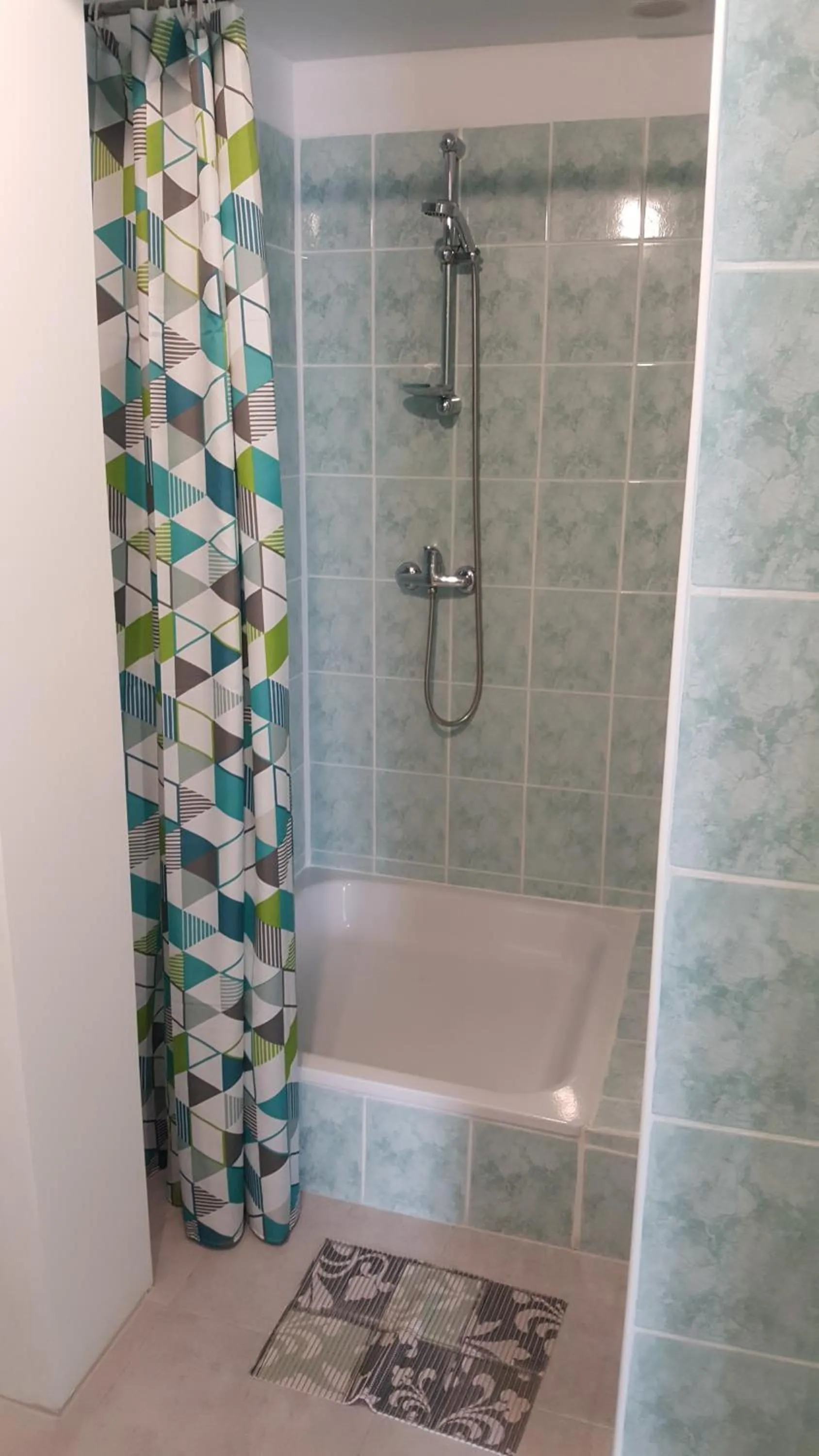 Shower in Dom JOANNA