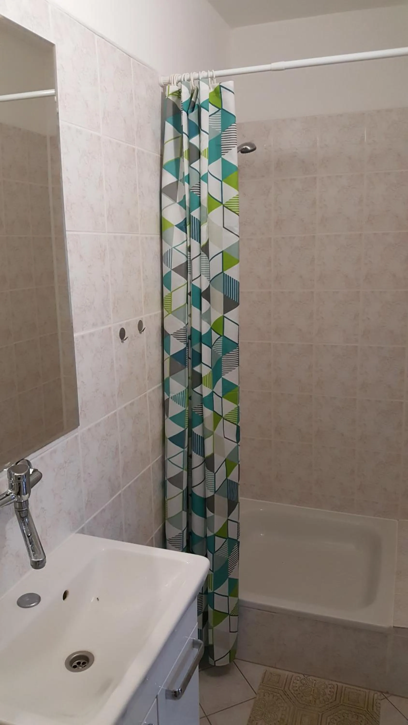 Shower in Dom JOANNA