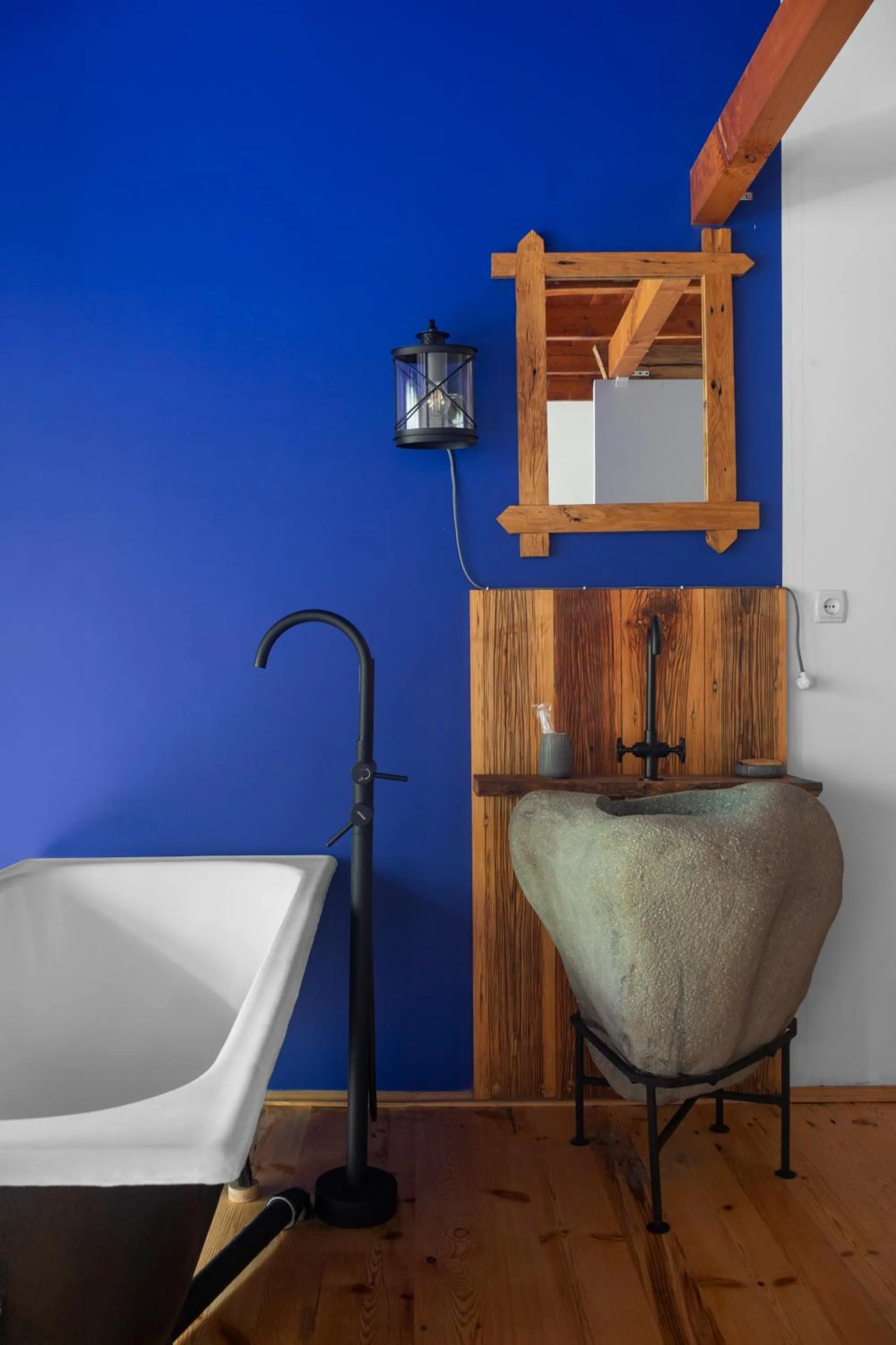 Bedroom, Bed in Menabde Winery