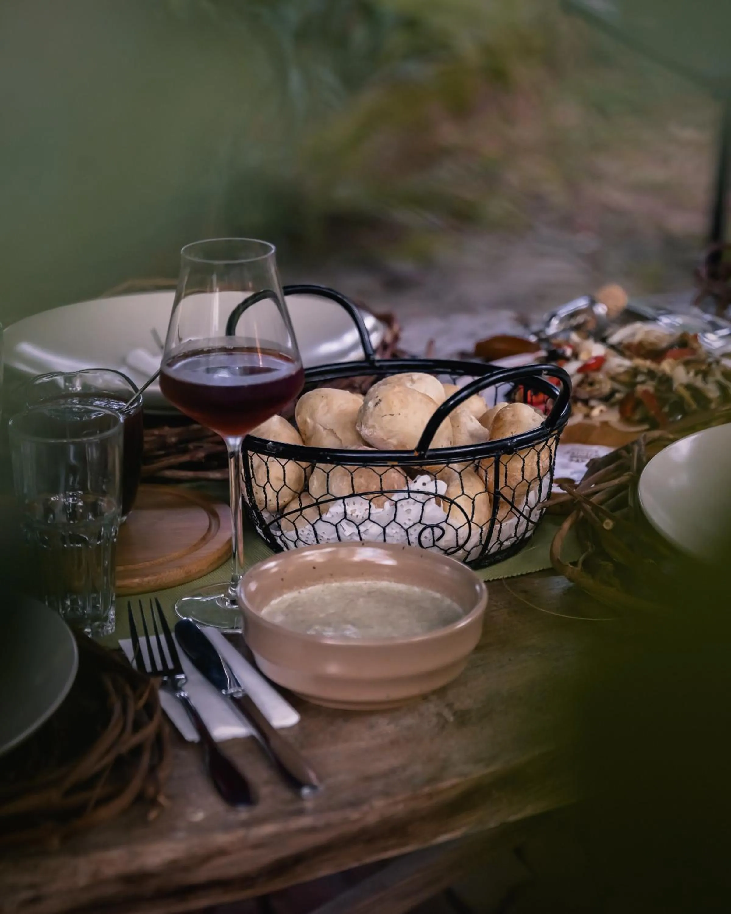 Food and drinks in Menabde Winery