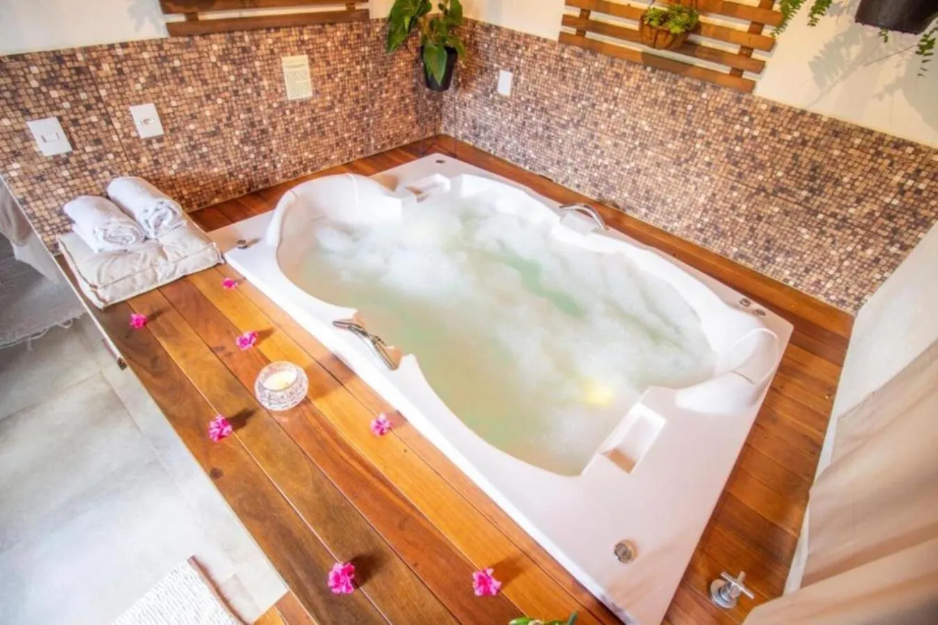 Bath in Pousada Jardim das Montanhas