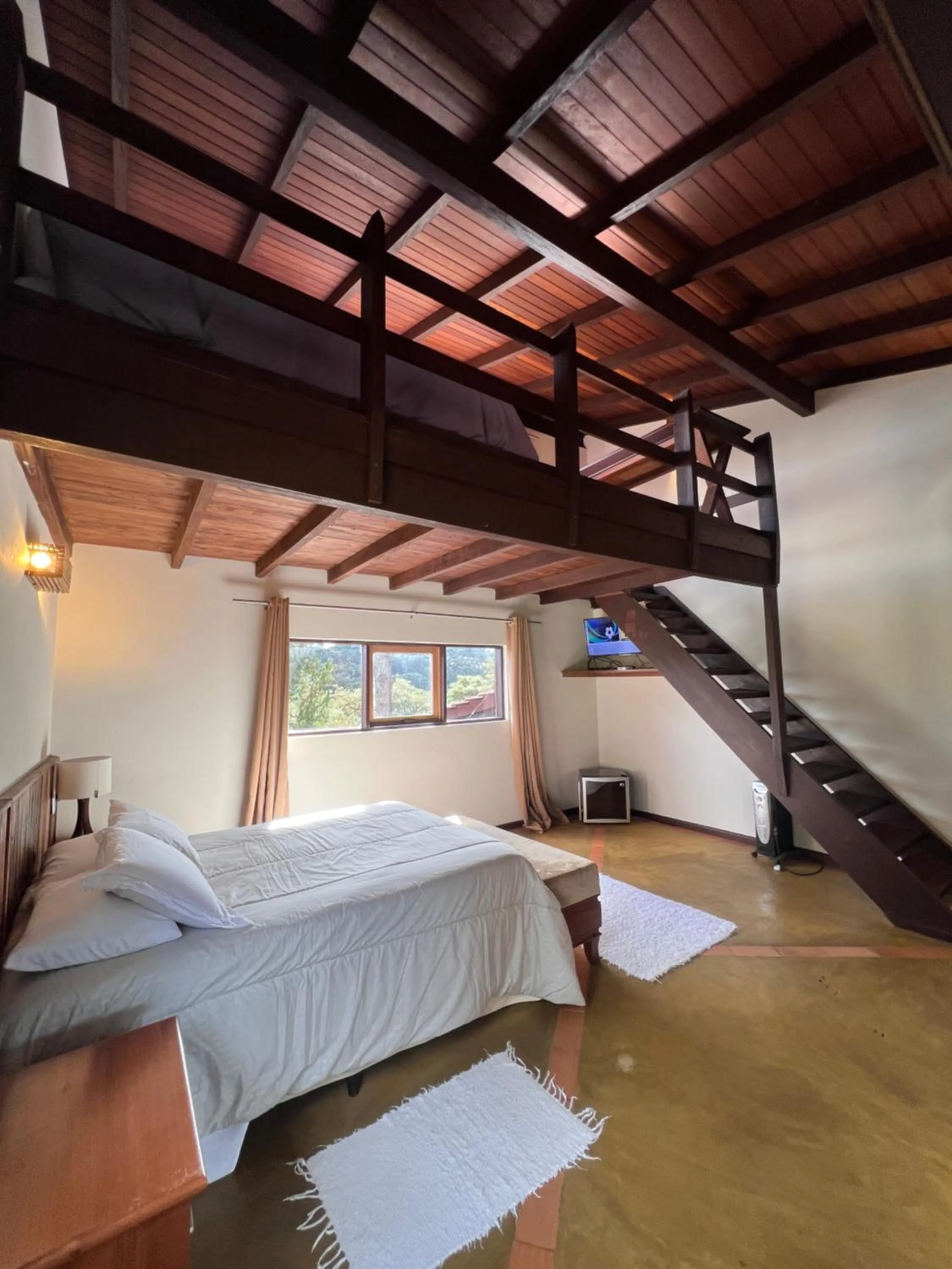 Bedroom, Bed in Pousada Jardim das Montanhas