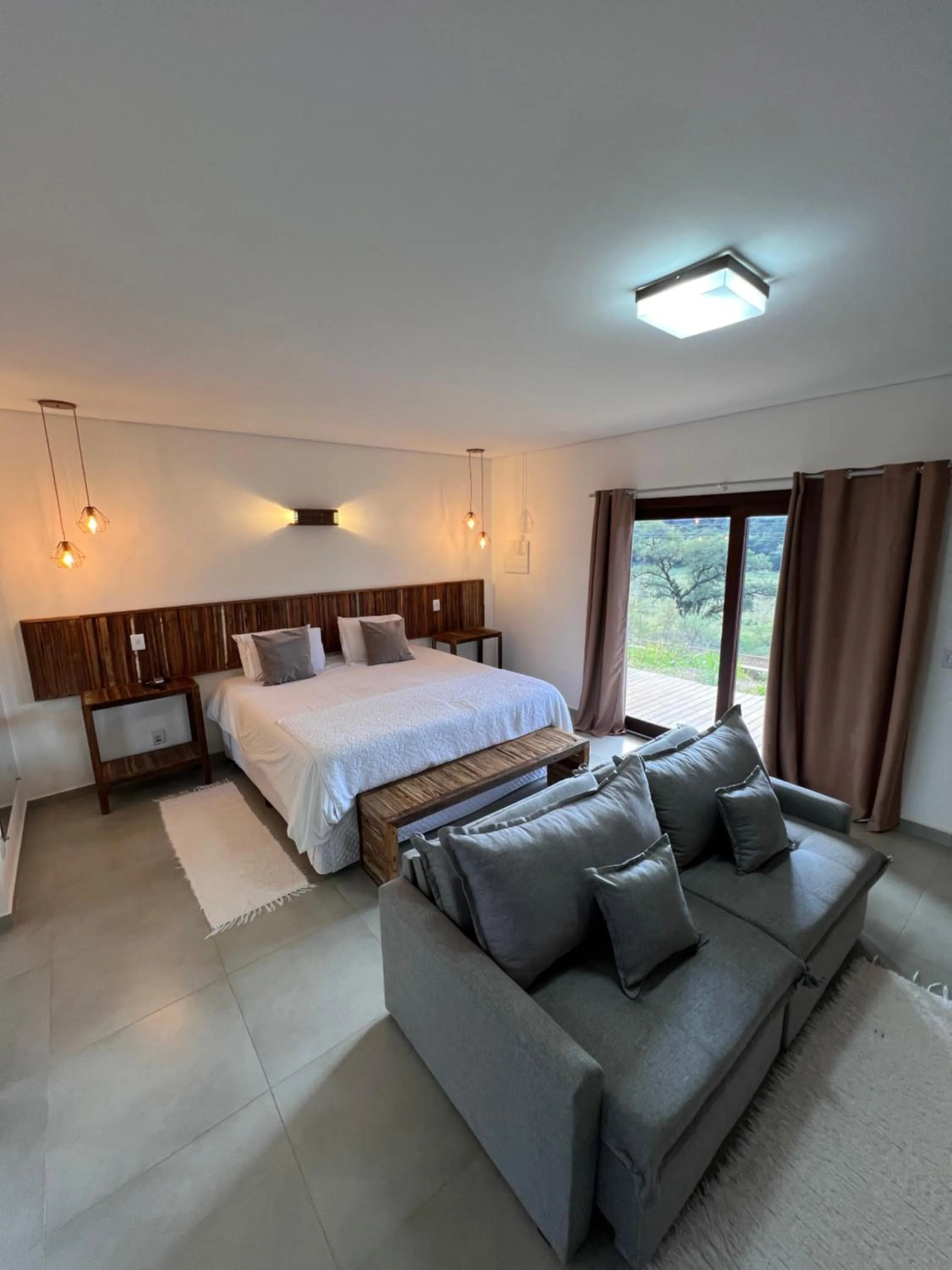 Bedroom, Bed in Pousada Jardim das Montanhas