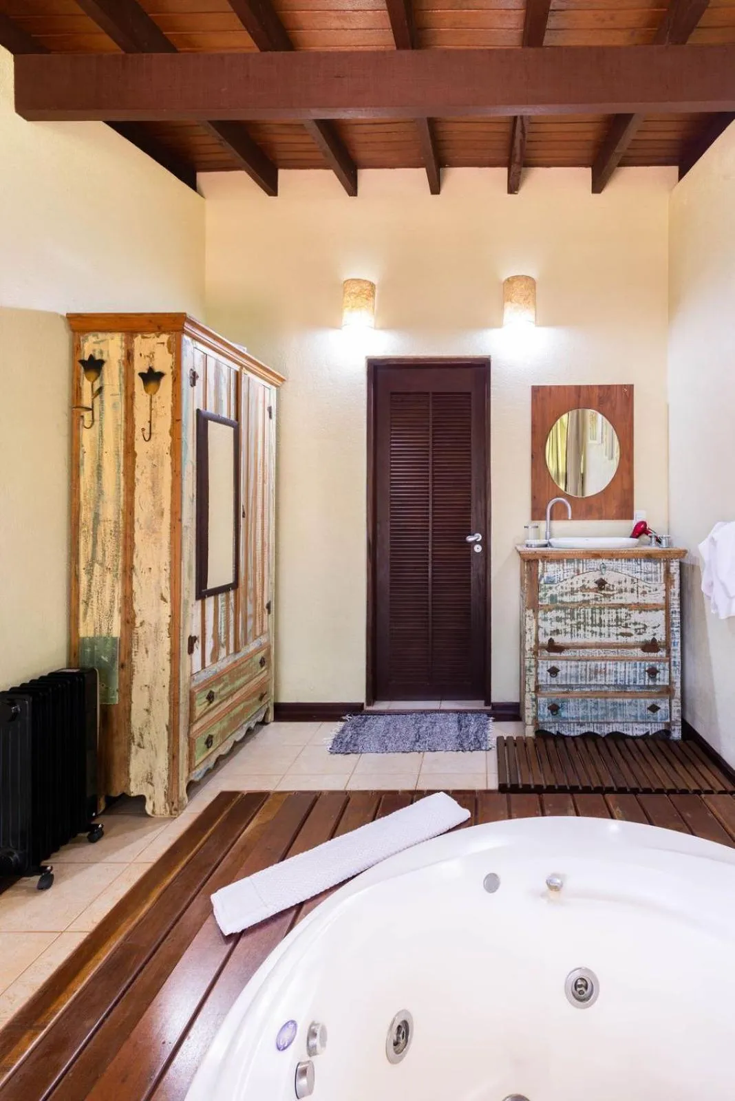 Photo of the whole room, Bed in Pousada Jardim das Montanhas