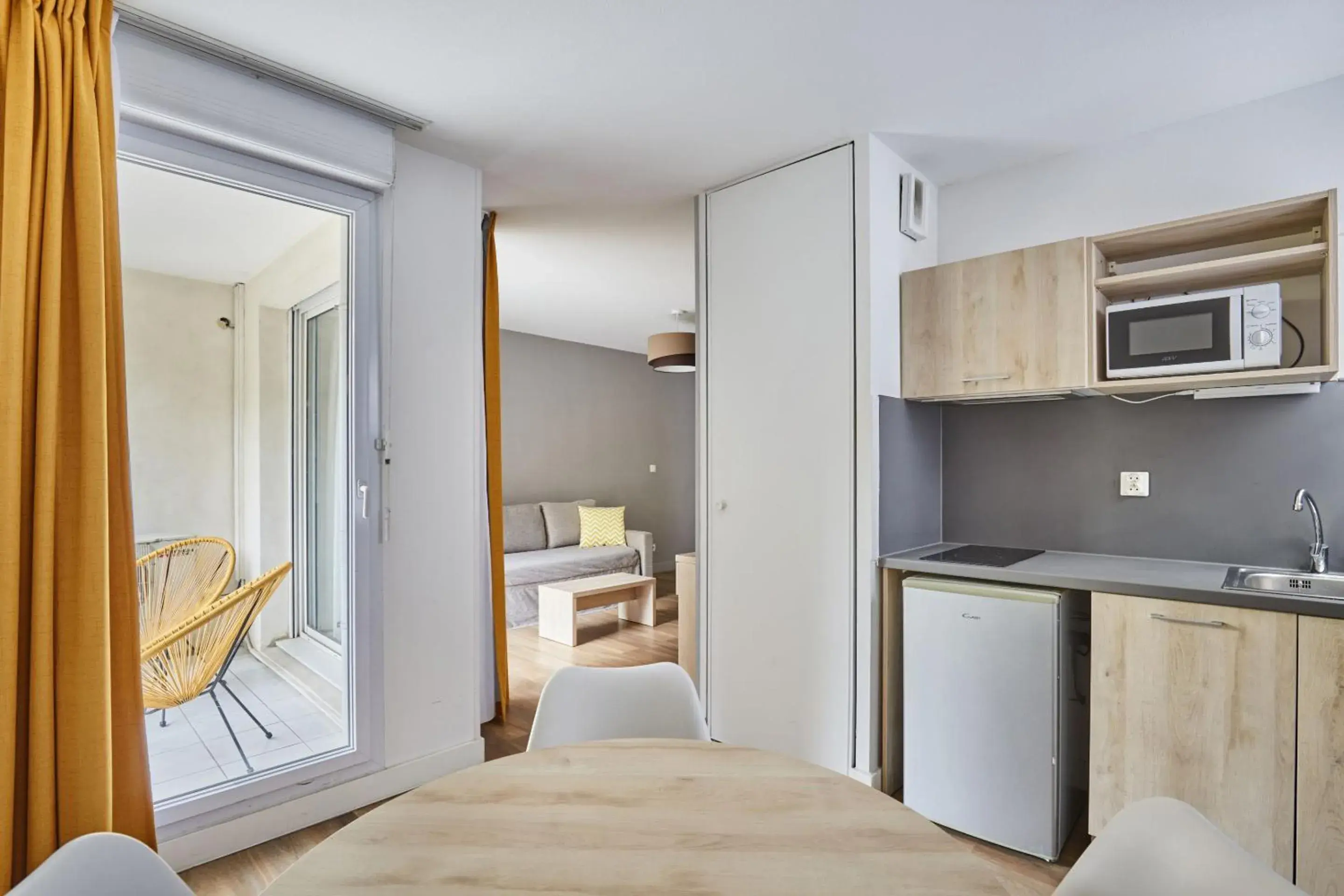 Bed in Appart Hotel Odalys City Aix en Provence Le Clos de la Chartreuse Bed in Appart Hotel Odalys City Aix en Provence Le Clos de la Chartreuse