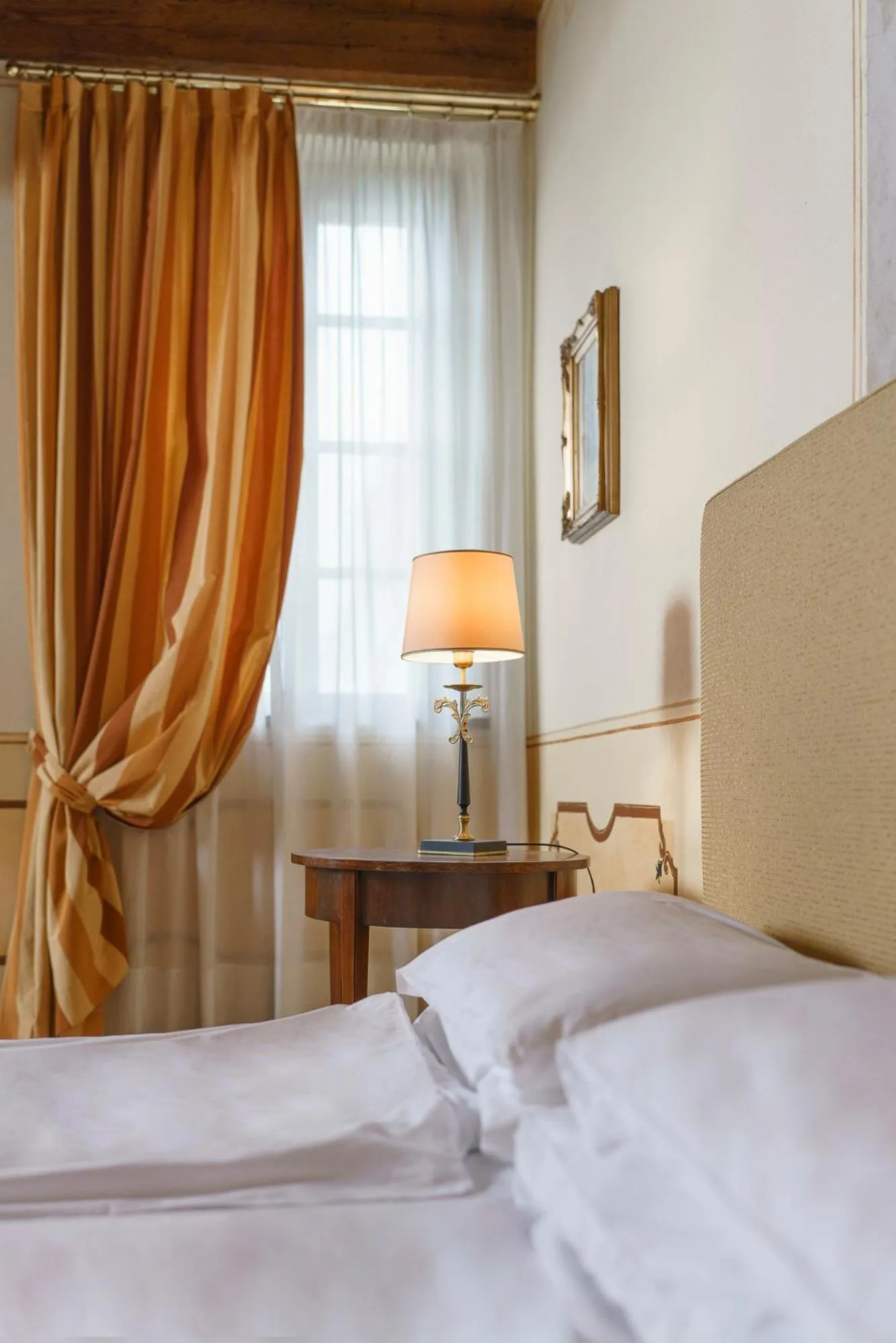 Bed in Hotel Villa Policreti