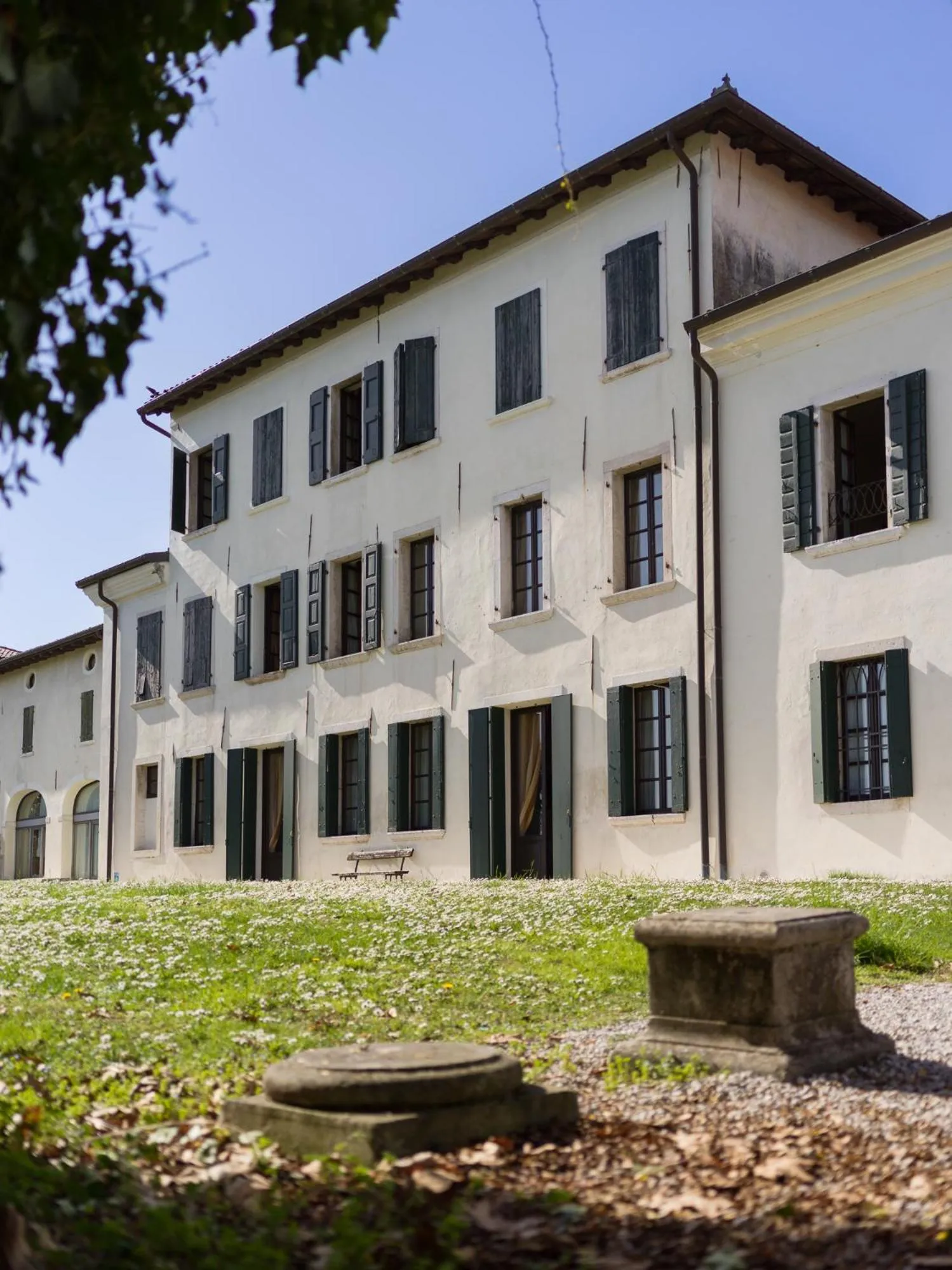 Property building in Hotel Villa Policreti