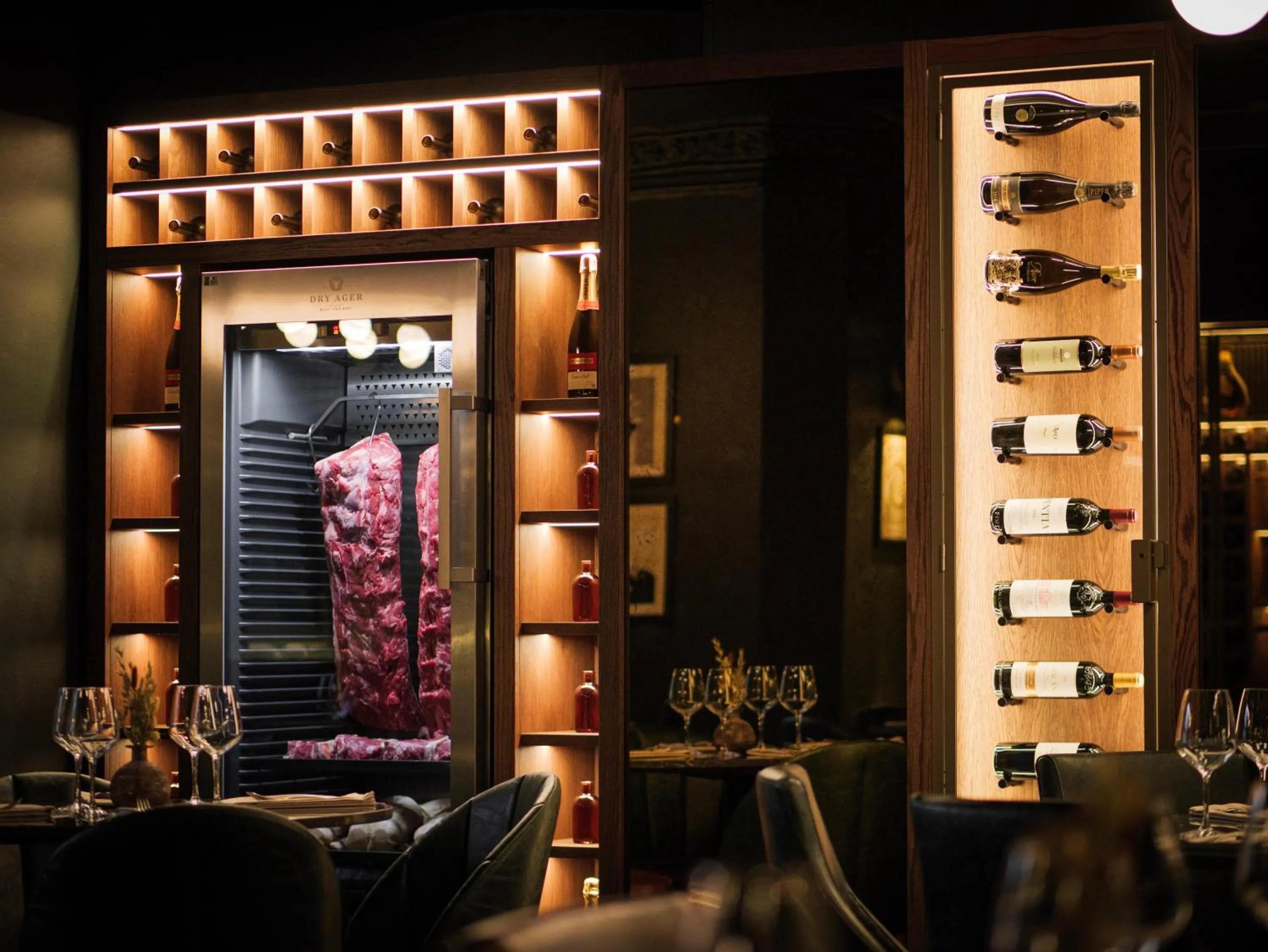 Restaurant/places to eat in The Priory Hotel