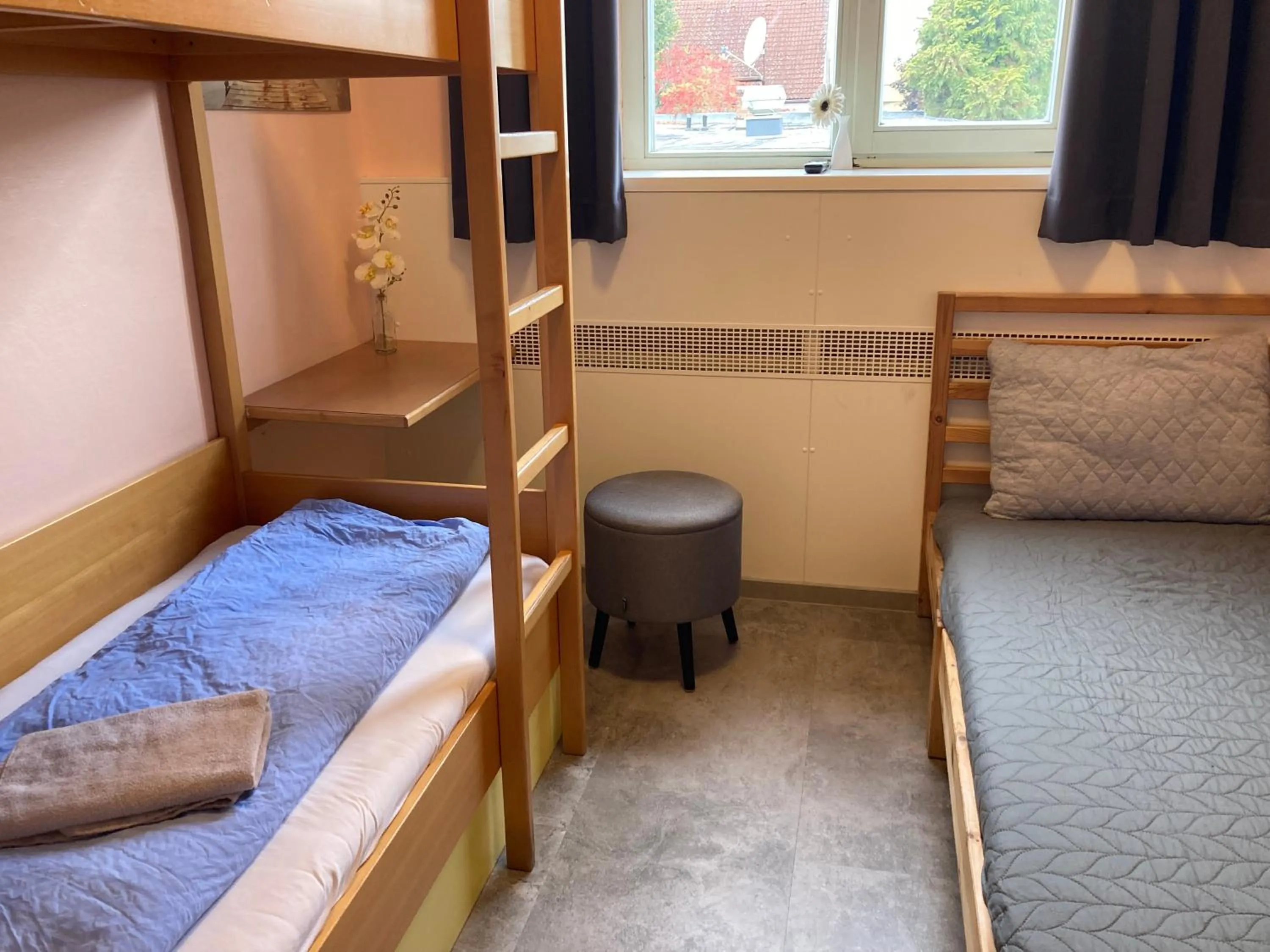 Photo of the whole room in Junges Hotel Melk