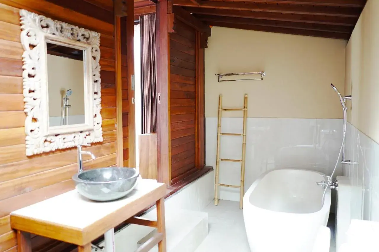 Bungalow with Bathtub in Nadya Homestay Bungalow with Bathtub in Nadya Homestay