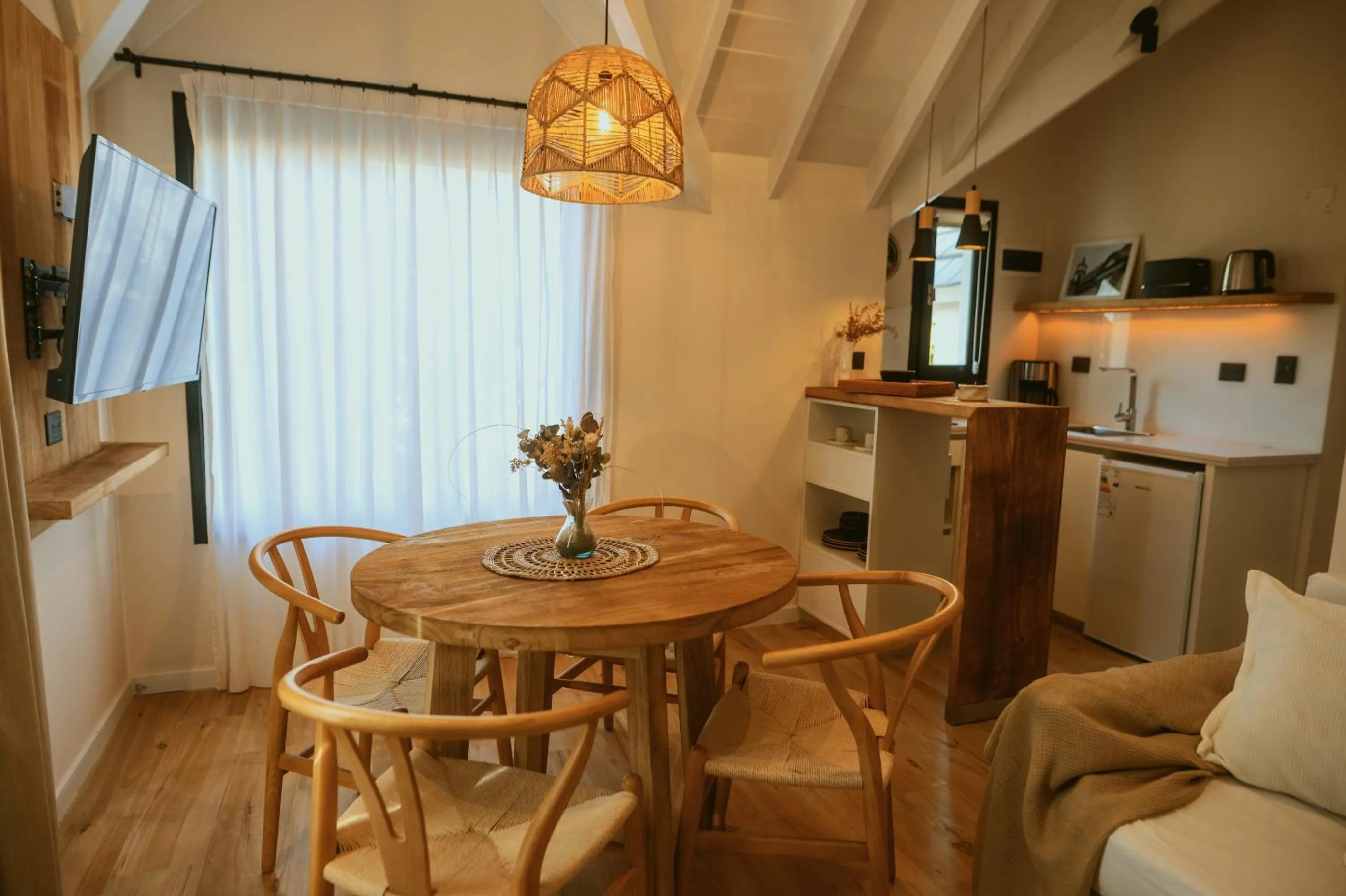 TV and multimedia in La Galeria - Hotel Boutique Cariló