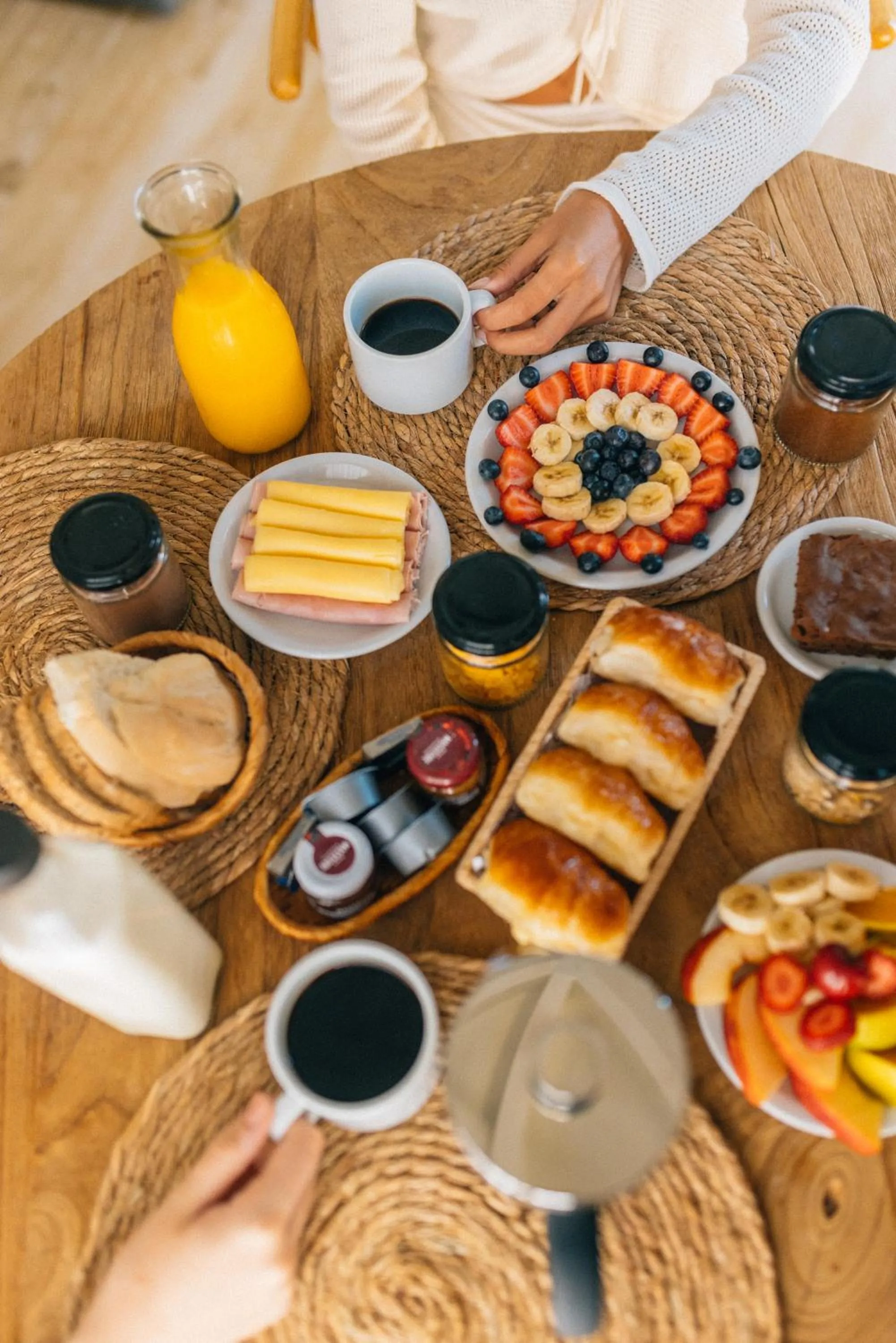 Breakfast in La Galeria - Hotel Boutique Cariló