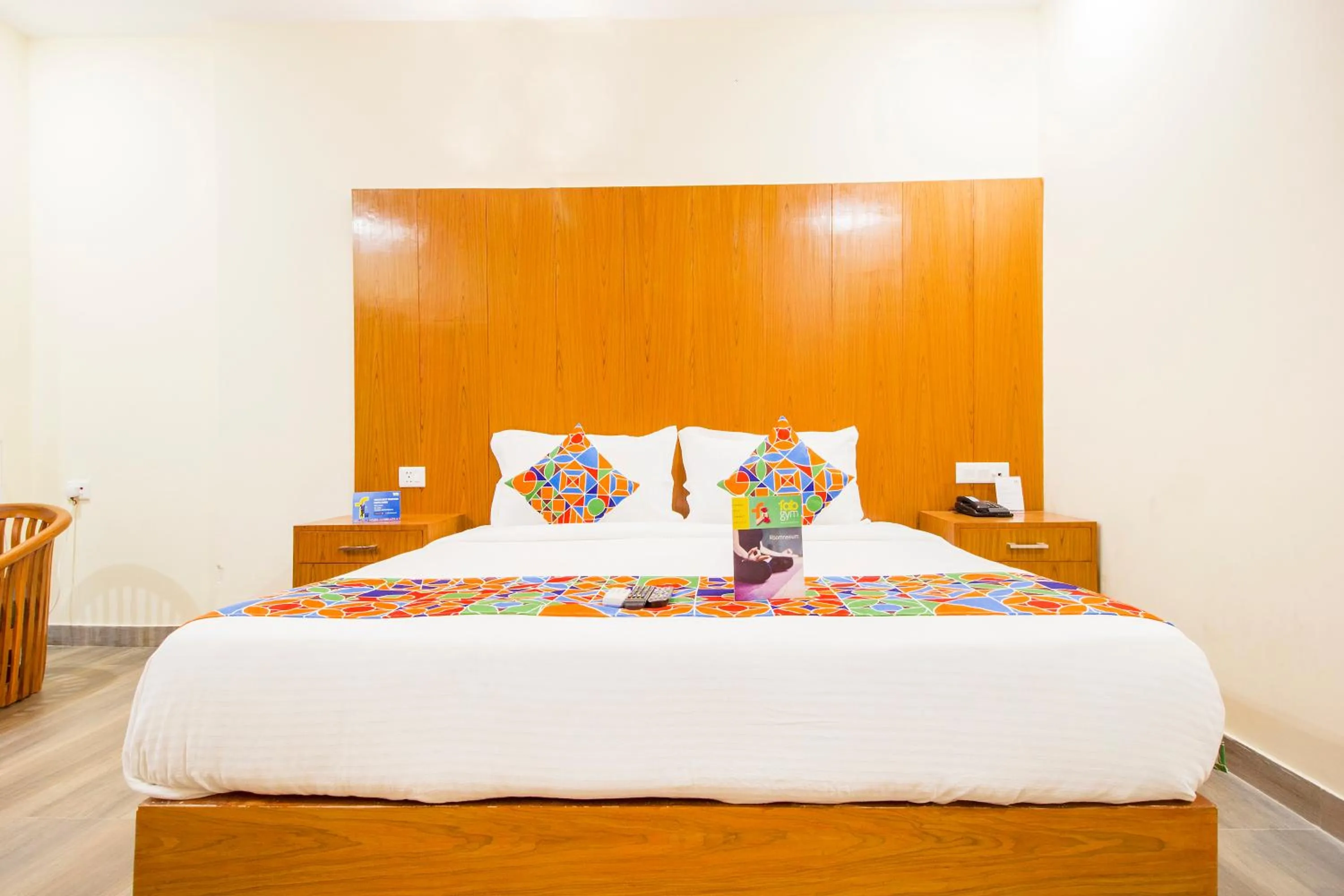 Seating area, Bed in FabHotel Aries - Nr IGI Airport New Delhi