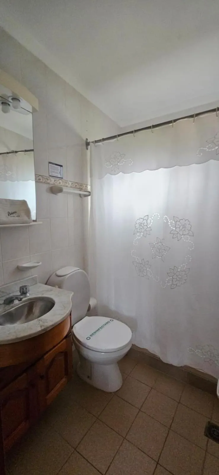 Shower in Hotel Riviera