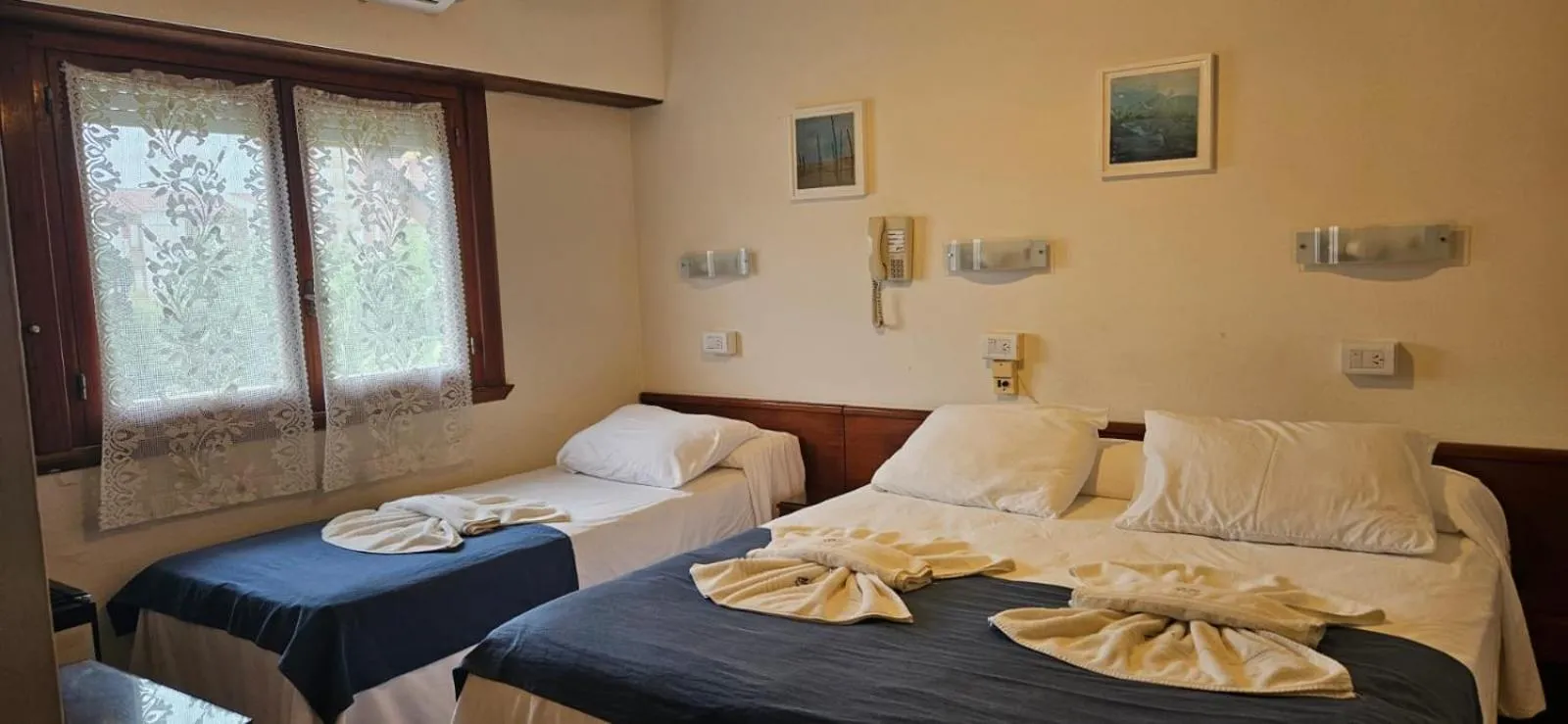 Bed in Hotel Riviera