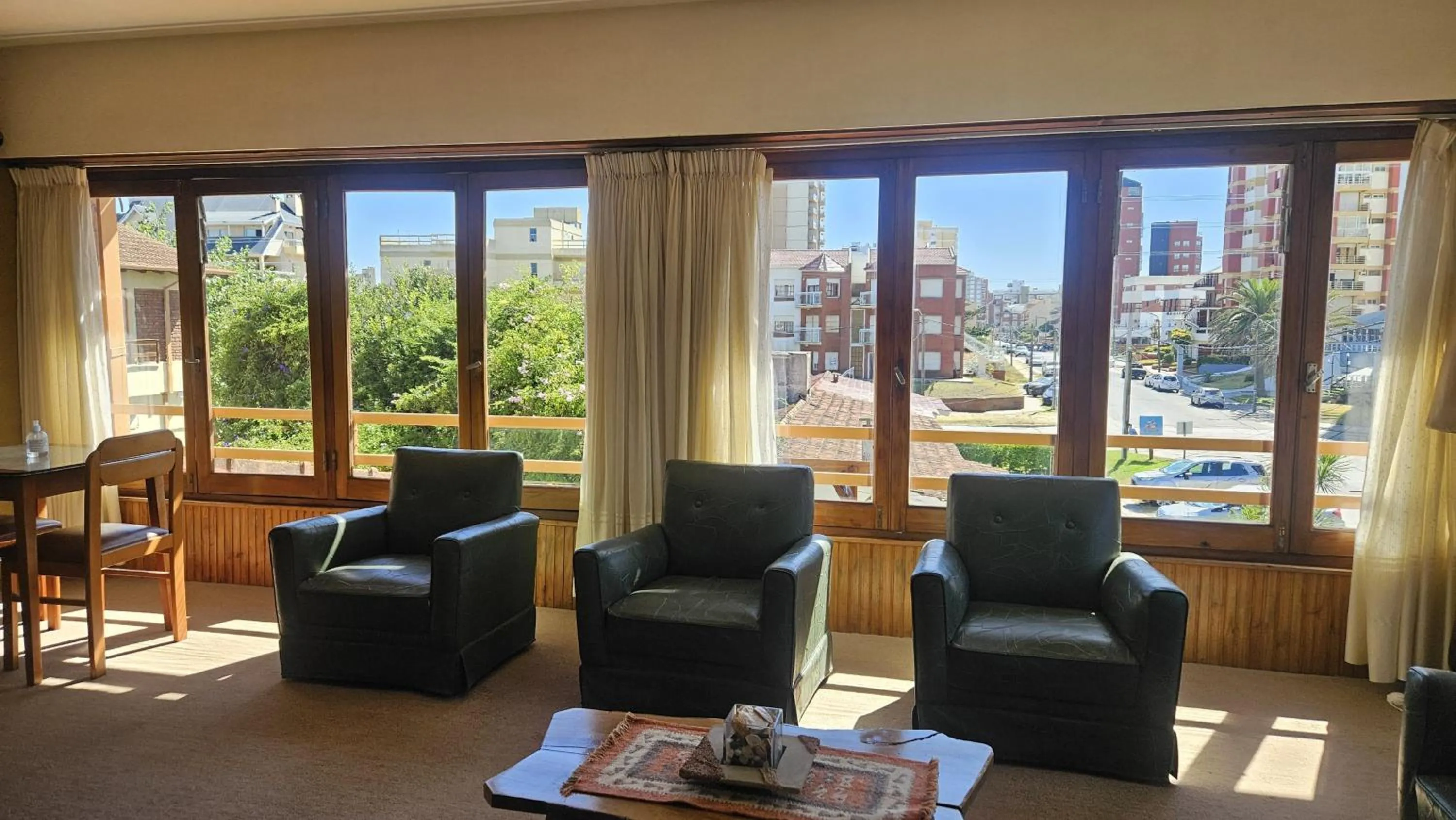 Library in Hotel Riviera