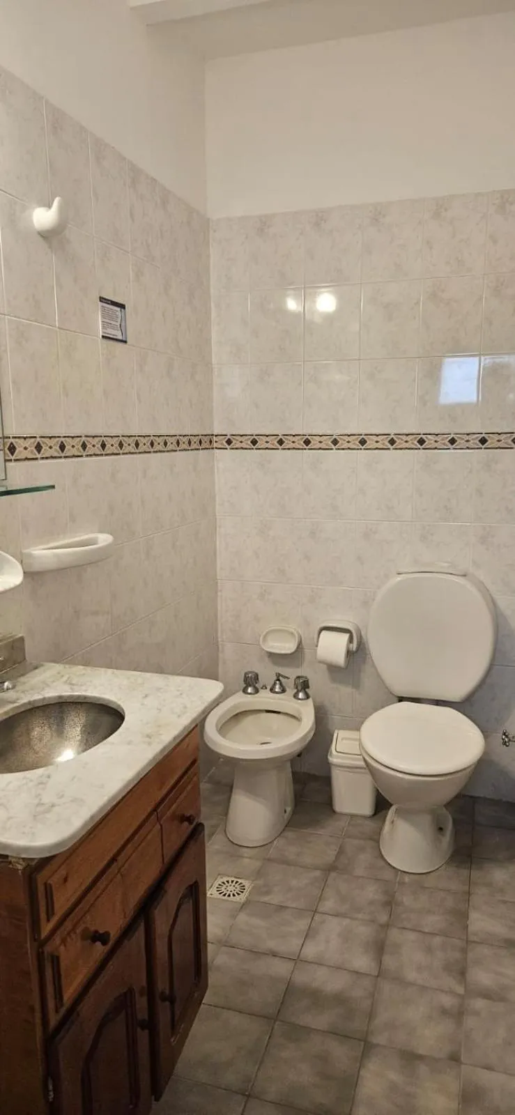 Shower in Hotel Riviera