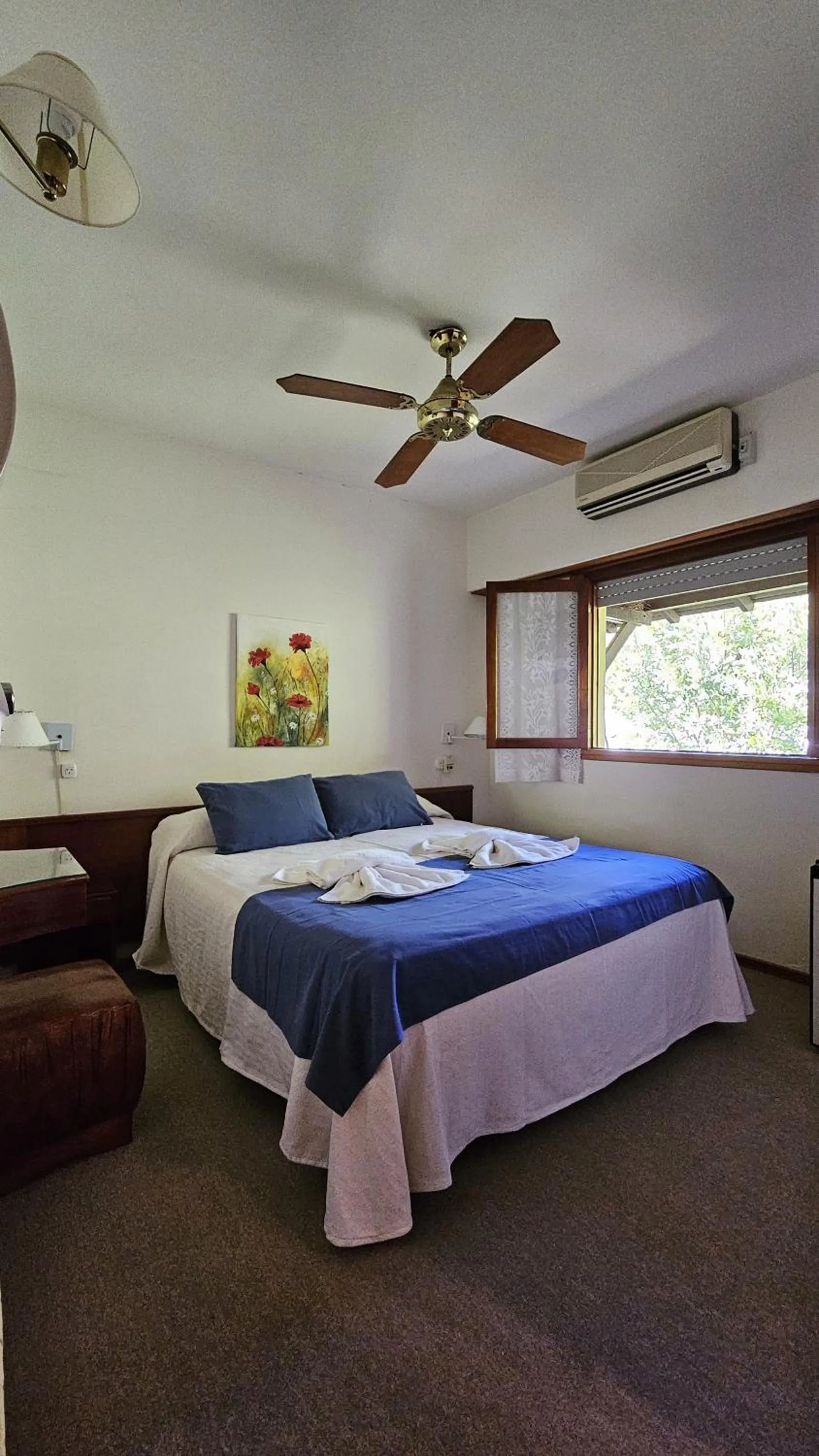 Bed in Hotel Riviera