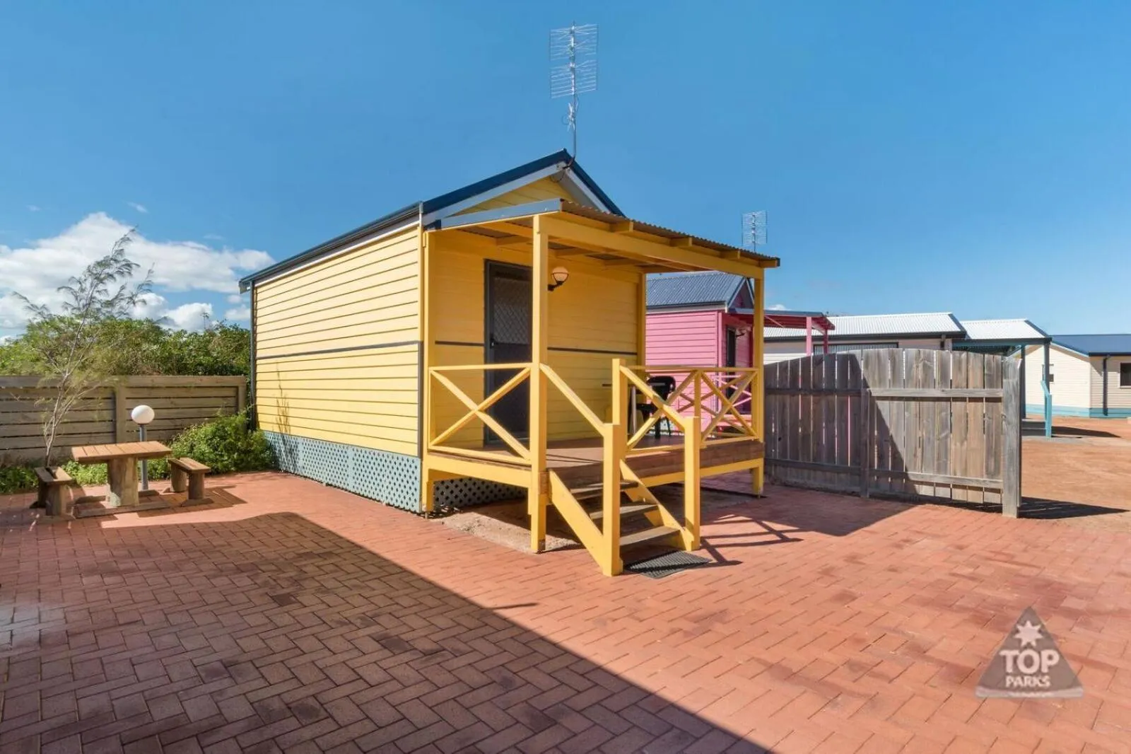 Property building in Dongara Tourist Park