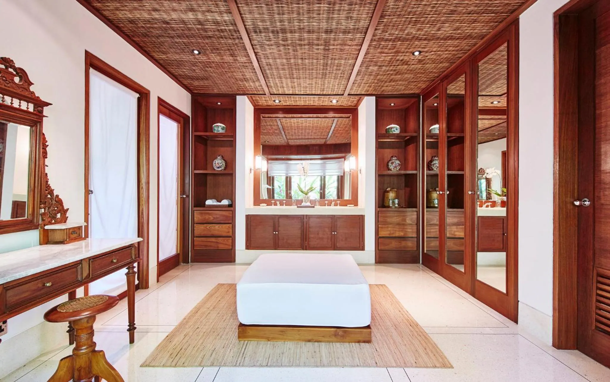 Photo of the whole room in COMO Shambhala Estate