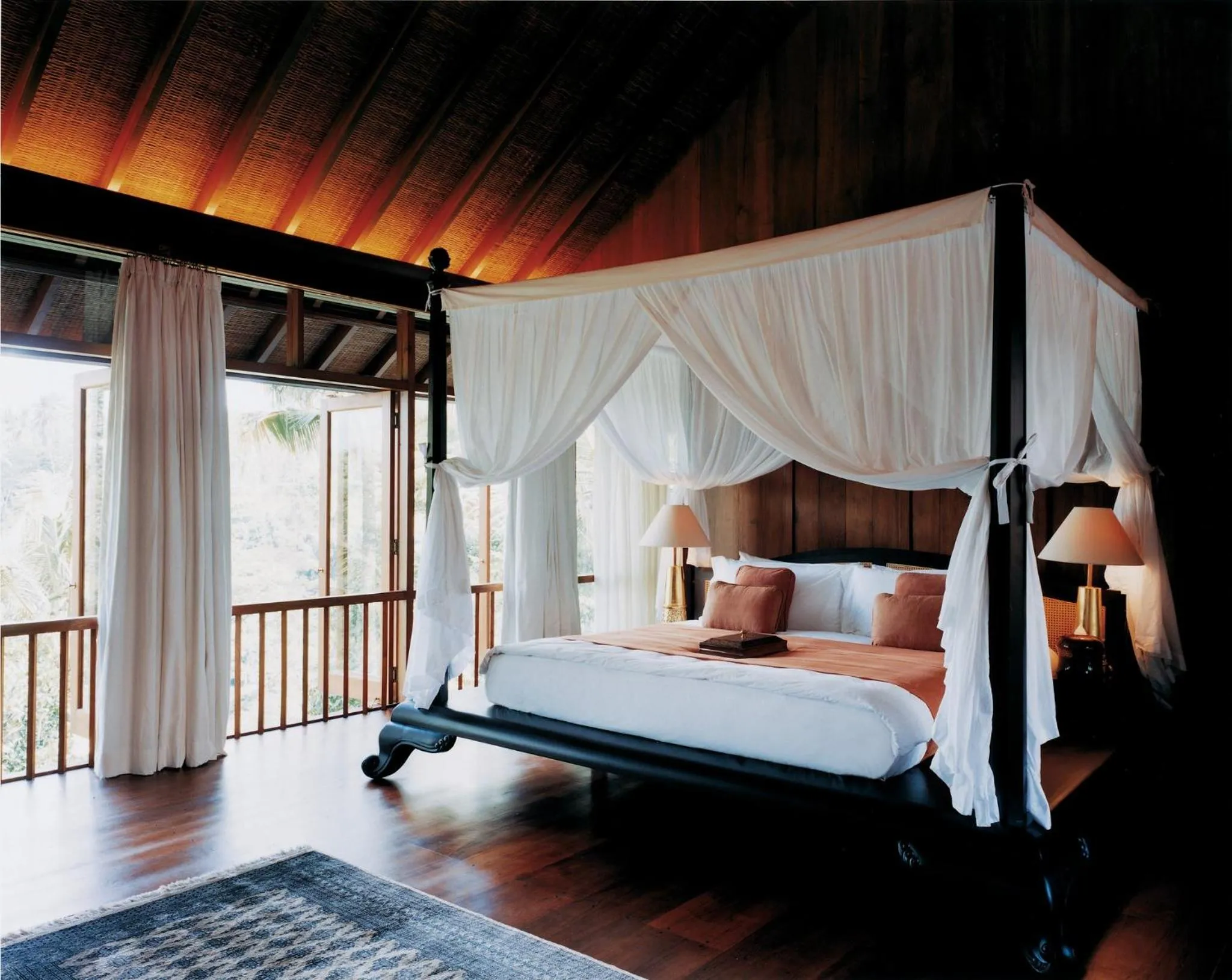 Photo of the whole room, Bed in COMO Shambhala Estate