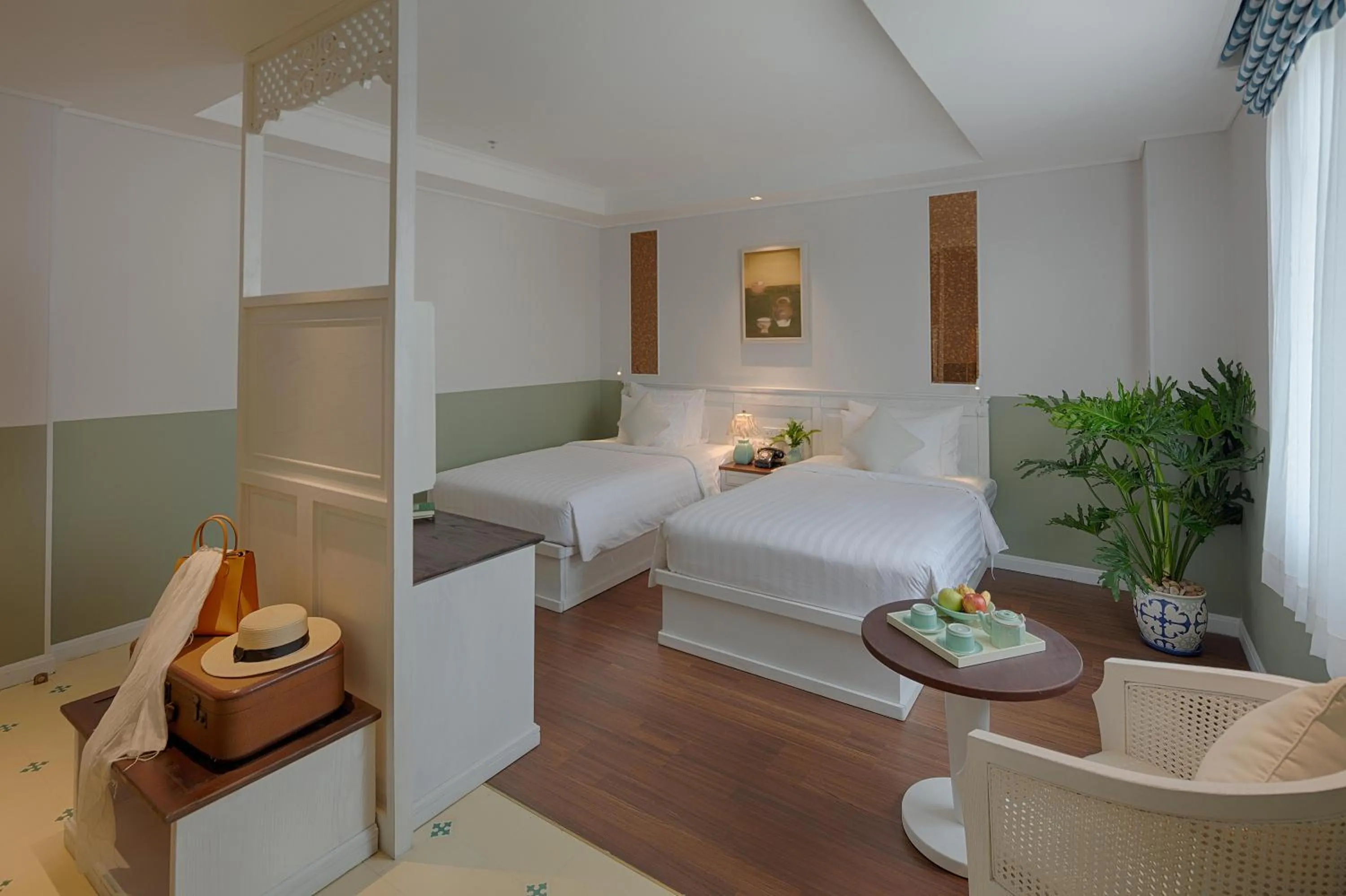 Bed in Au Lac Charner Hotel