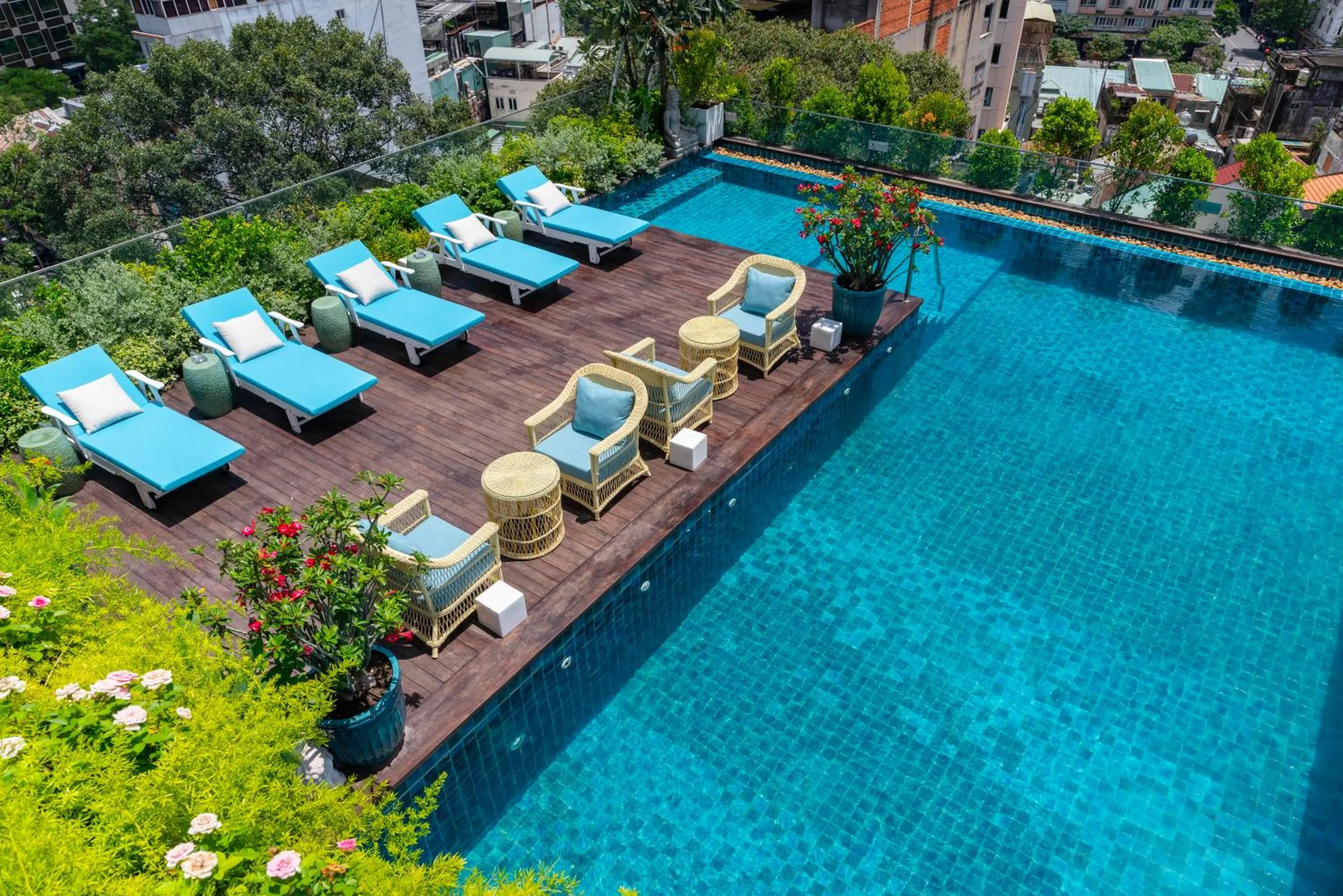 Swimming pool in Au Lac Charner Hotel
