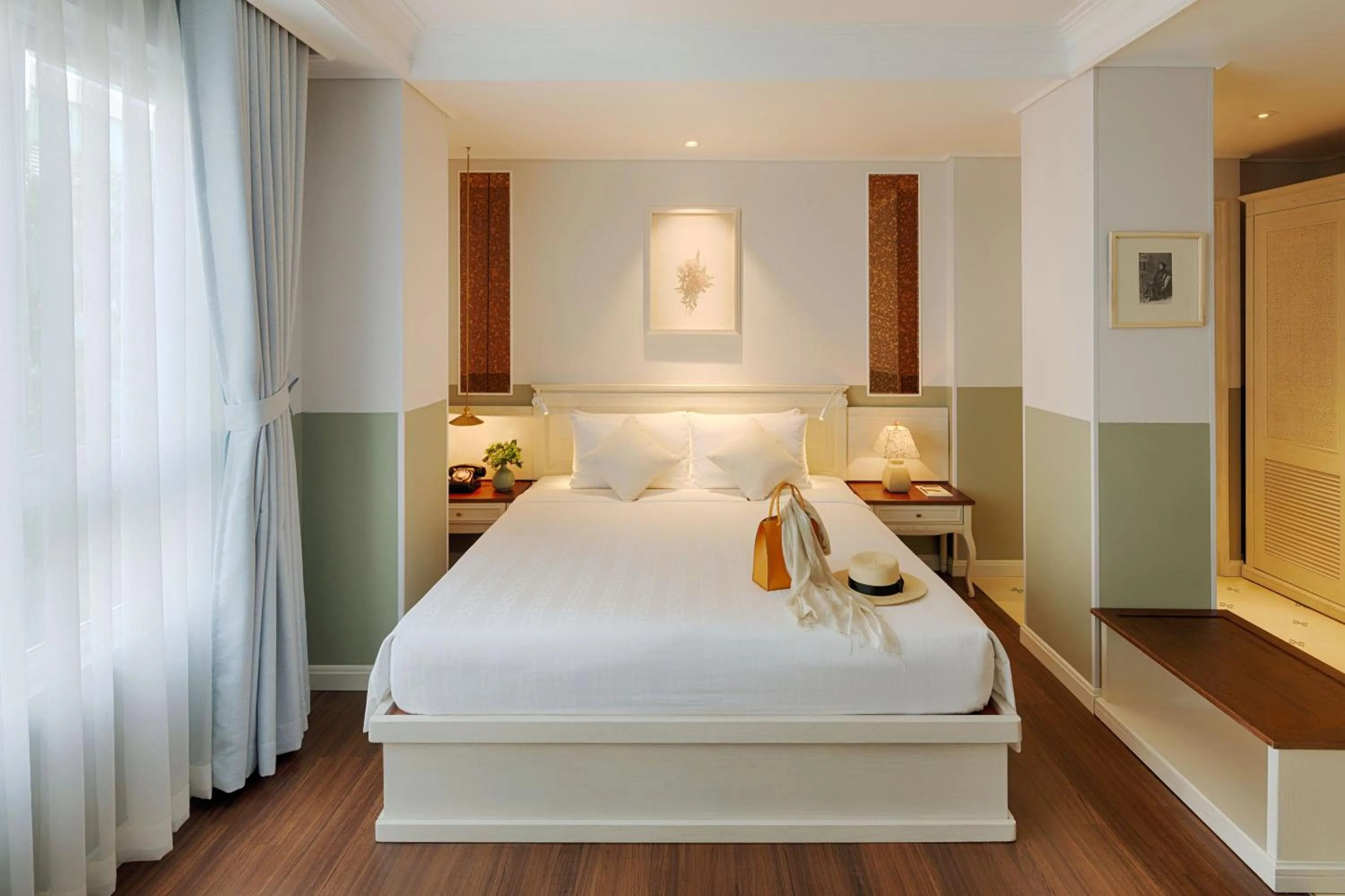 Bed in Au Lac Charner Hotel