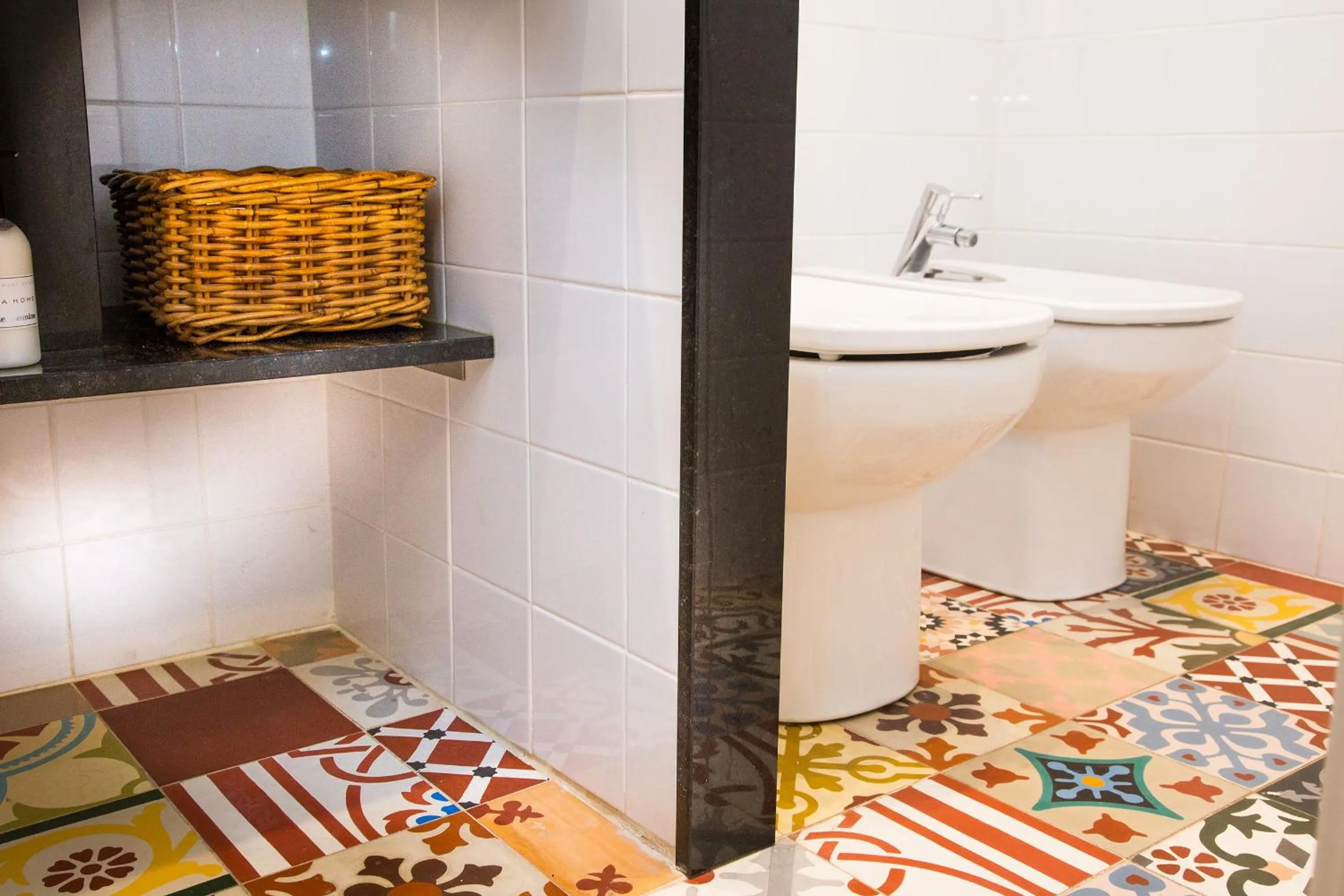 Bathroom in Opening Doors Aribau