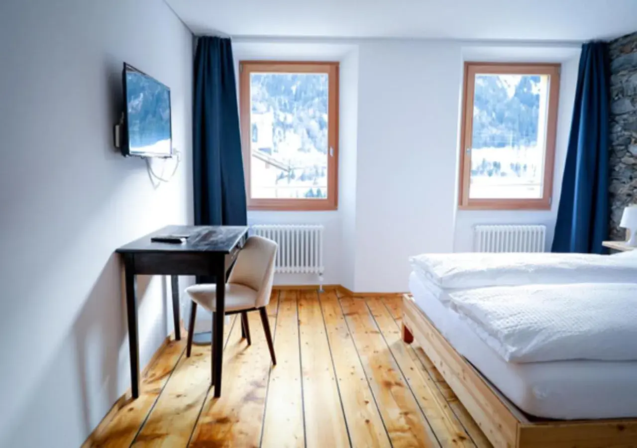 Double Room with Mountain View in Bed&Bike Tremola San Gottardo Double Room with Mountain View in Bed&Bike Tremola San Gottardo