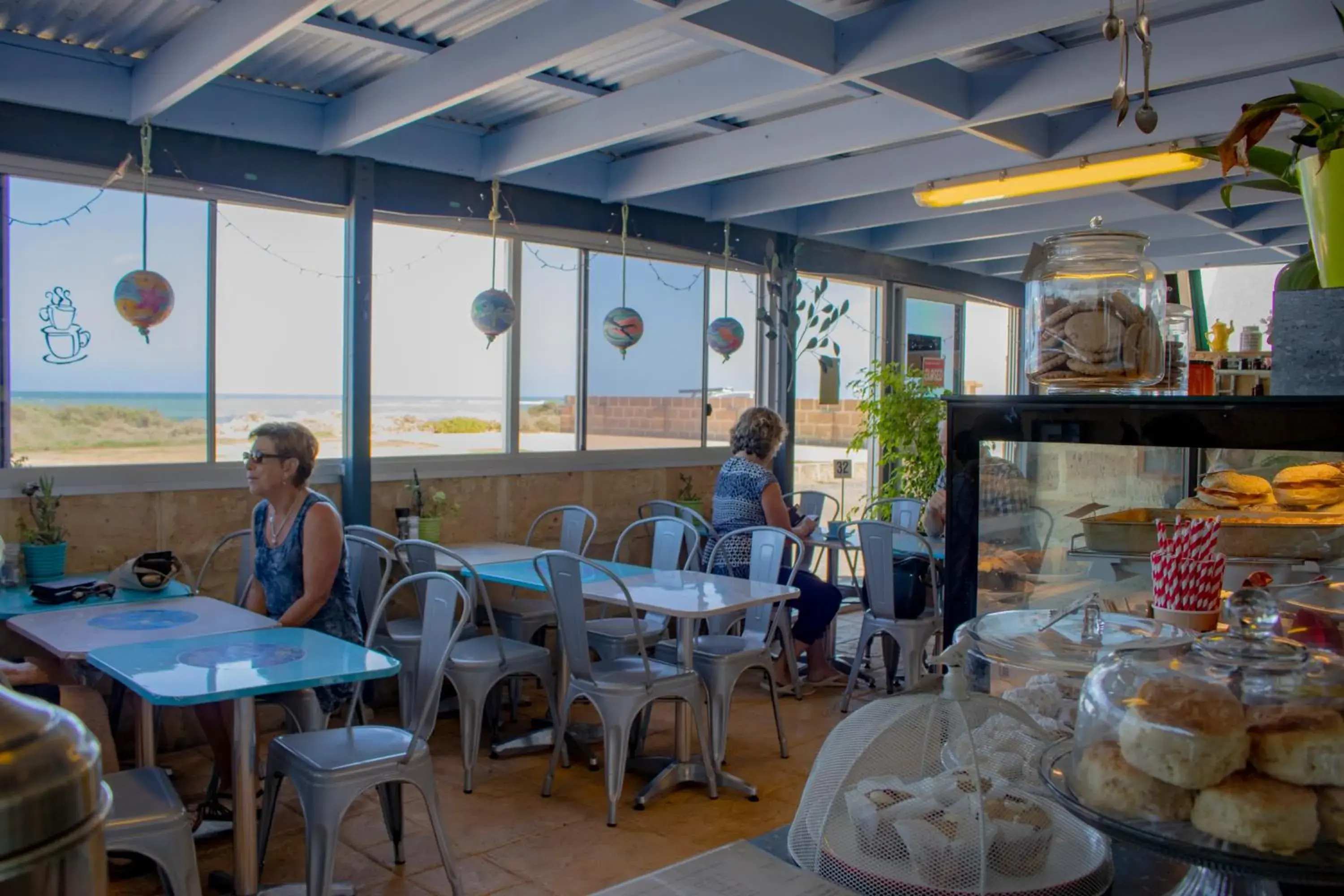 Restaurant/places to eat in Seaspray Beach Holiday Park Restaurant/places to eat in Seaspray Beach Holiday Park