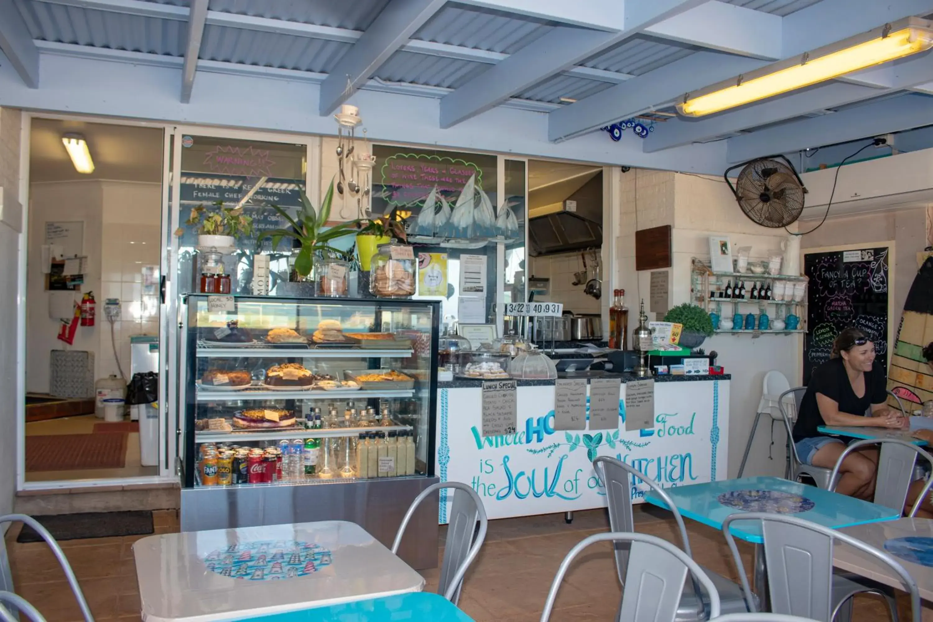 Restaurant/places to eat in Seaspray Beach Holiday Park Restaurant/places to eat in Seaspray Beach Holiday Park