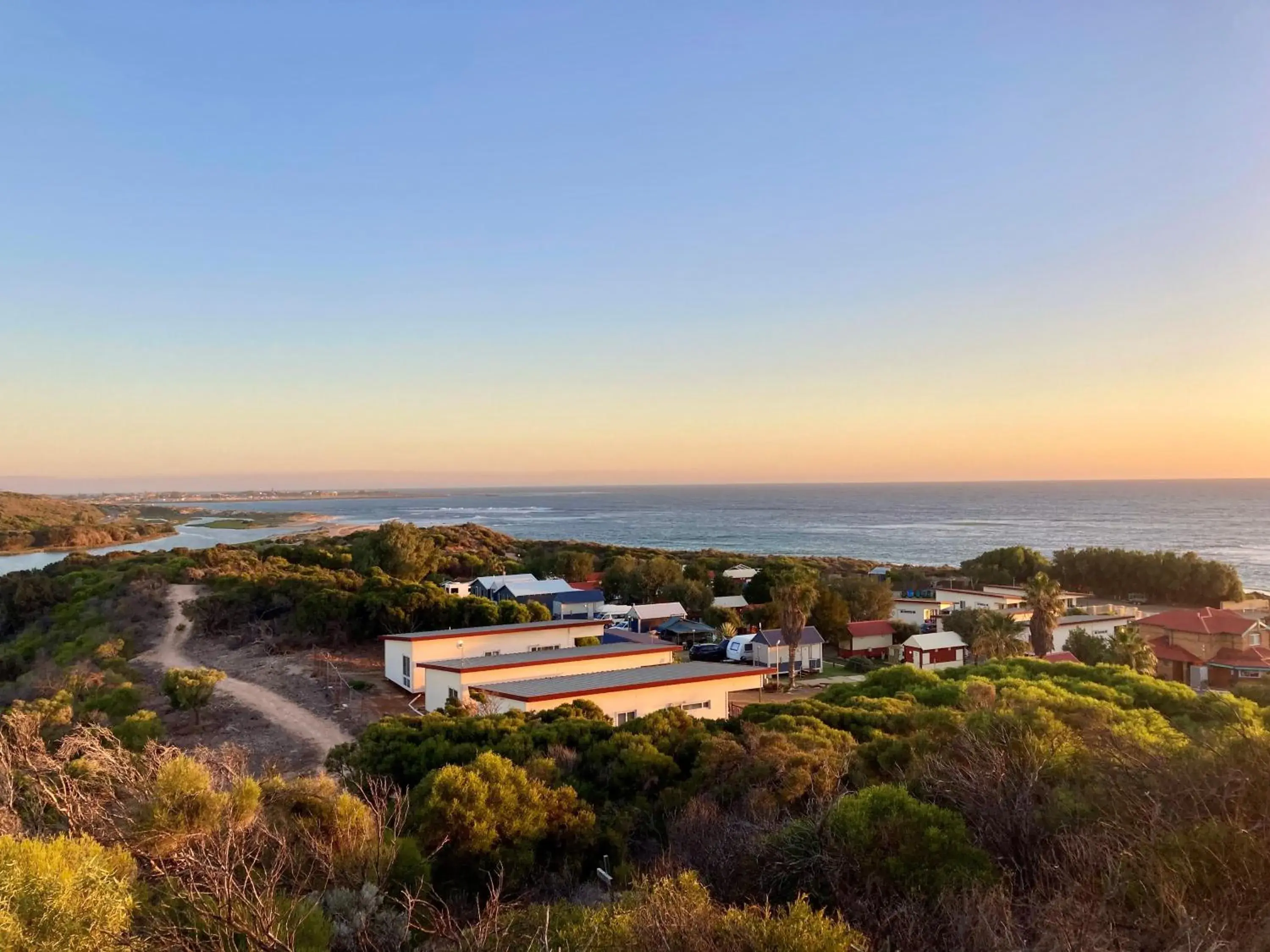 Property building in Seaspray Beach Holiday Park Property building in Seaspray Beach Holiday Park