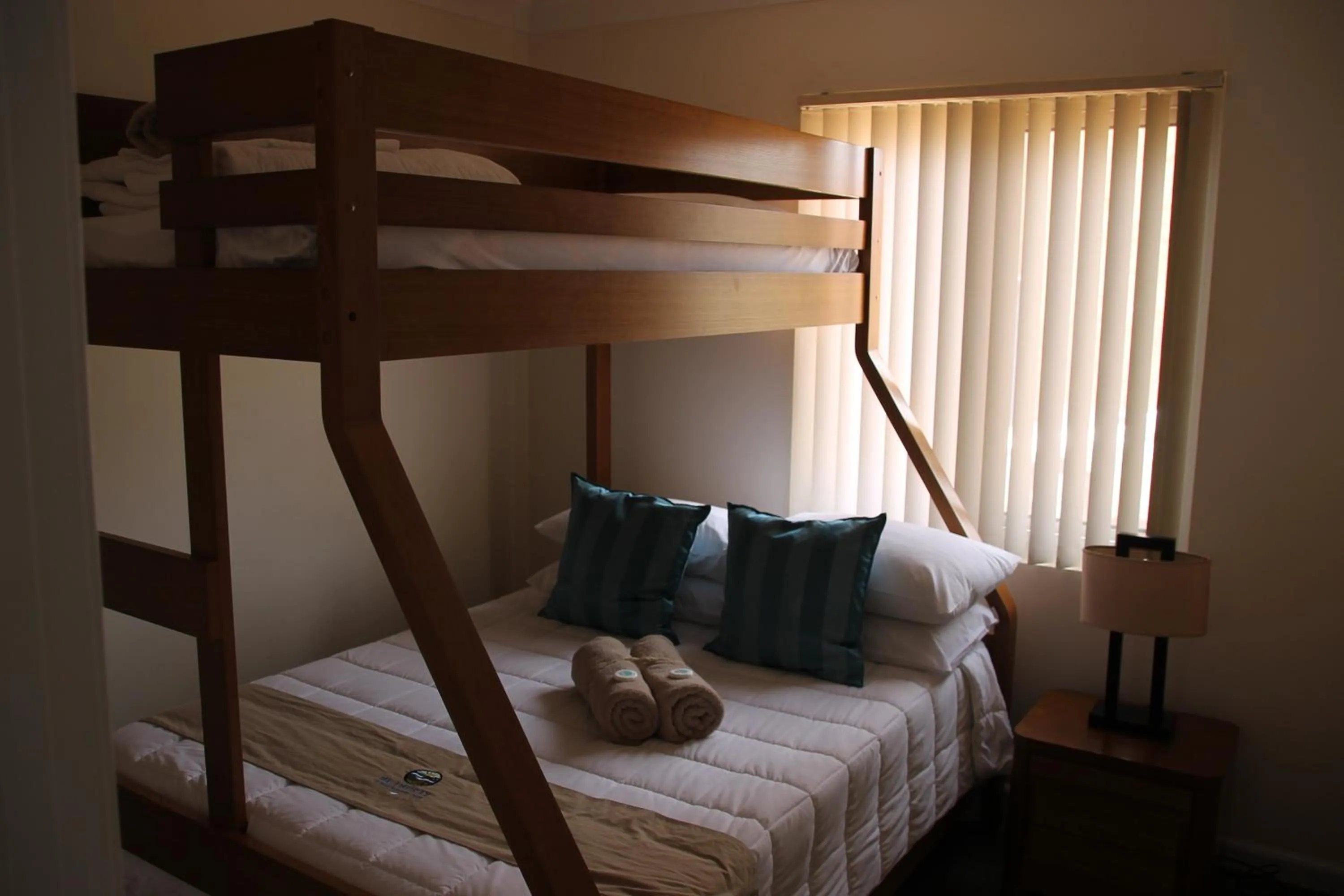 Bedroom, Bed in Seaspray Beach Holiday Park