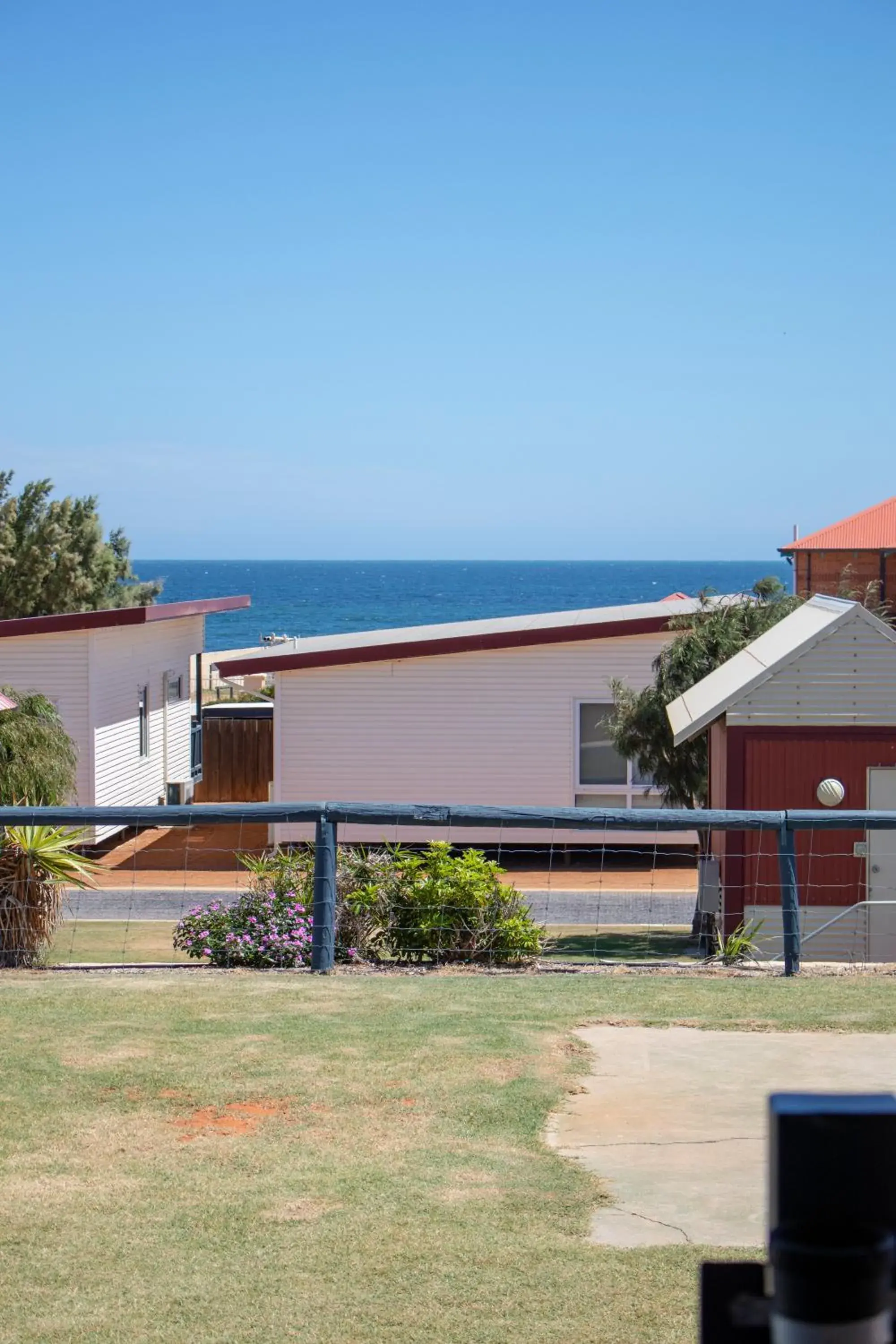 Property building in Seaspray Beach Holiday Park Property building in Seaspray Beach Holiday Park