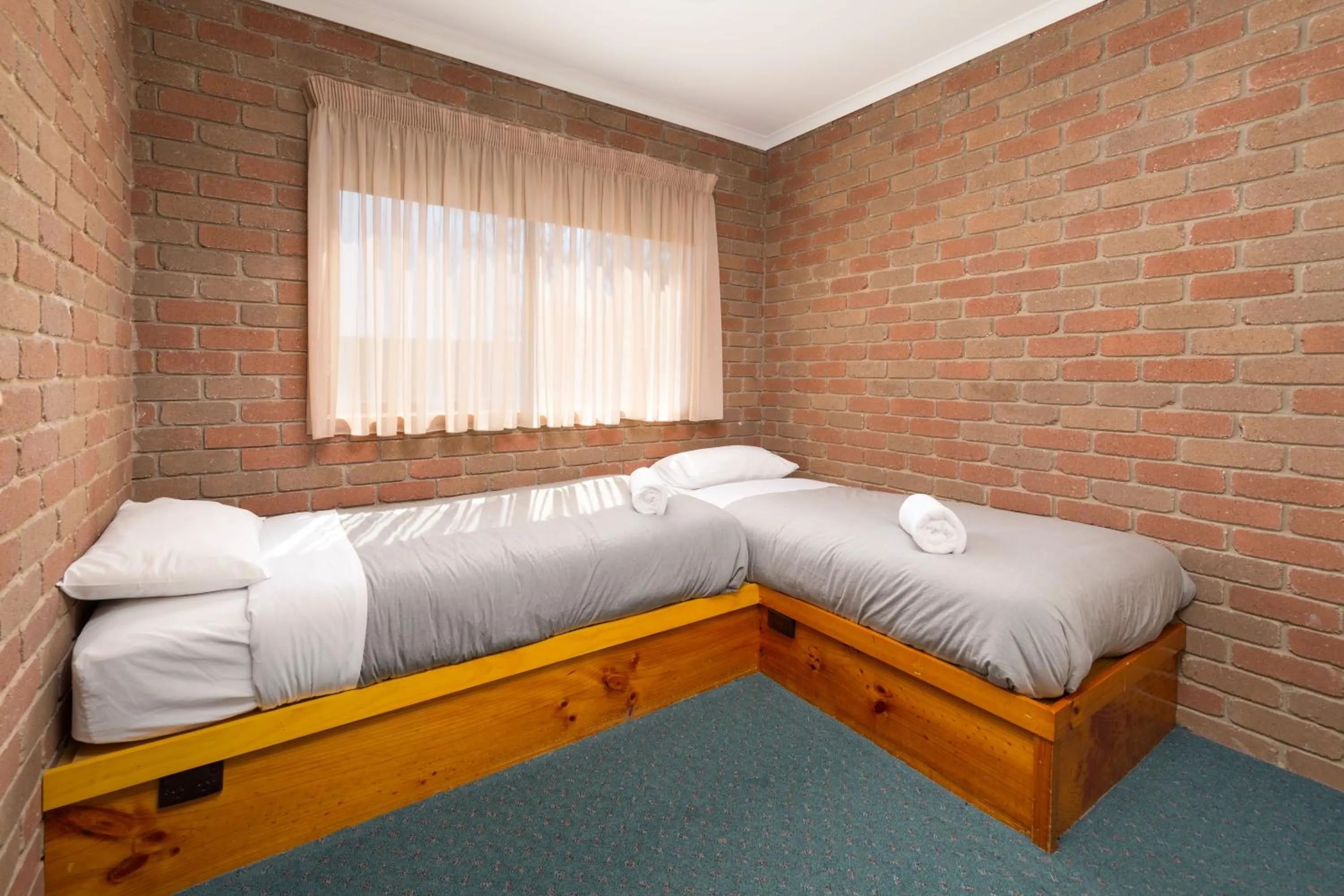 Photo of the whole room, Bed in Corowa Bindaree Holiday Park