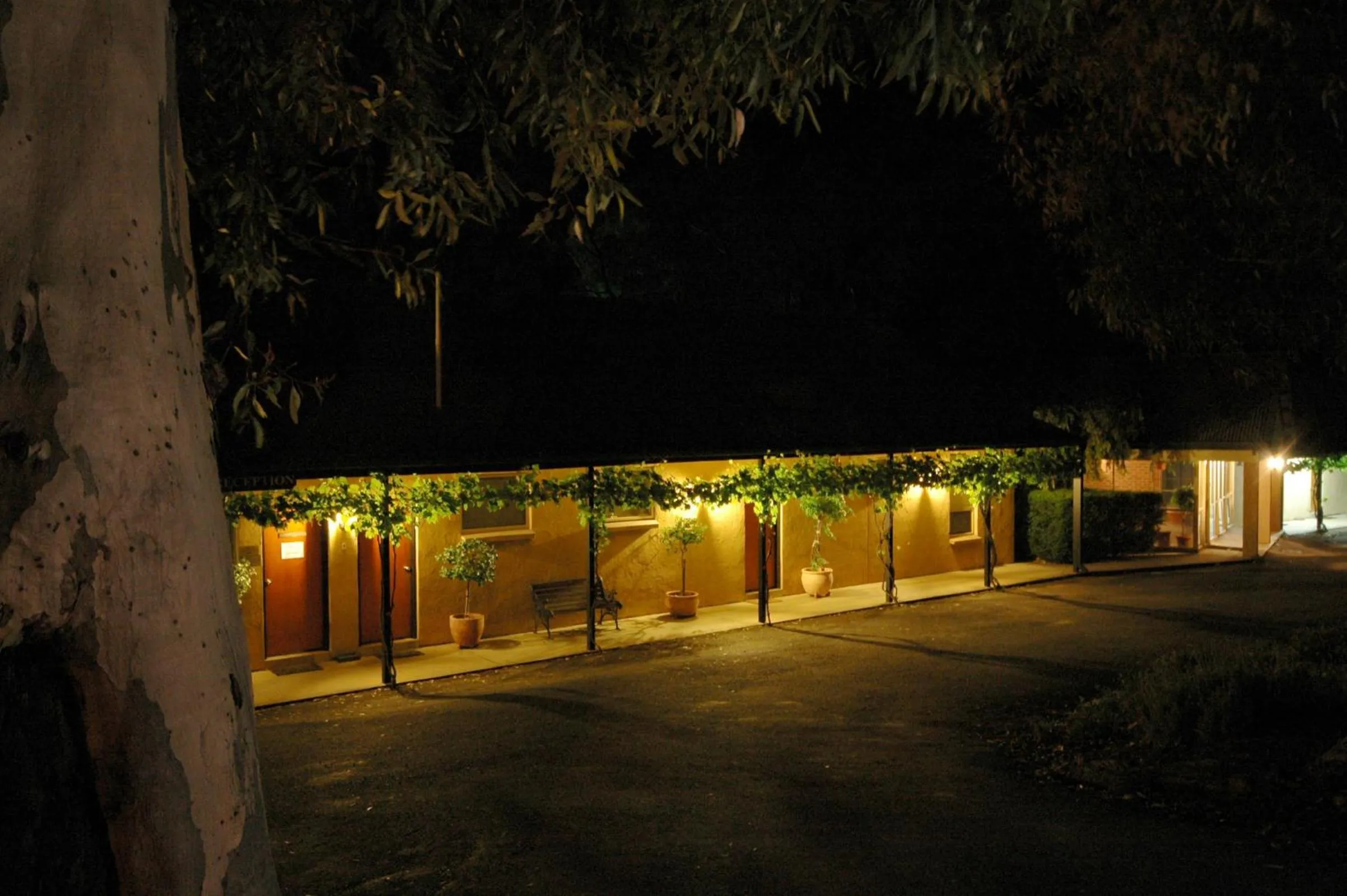 Facade/entrance in Burra Motor Inn