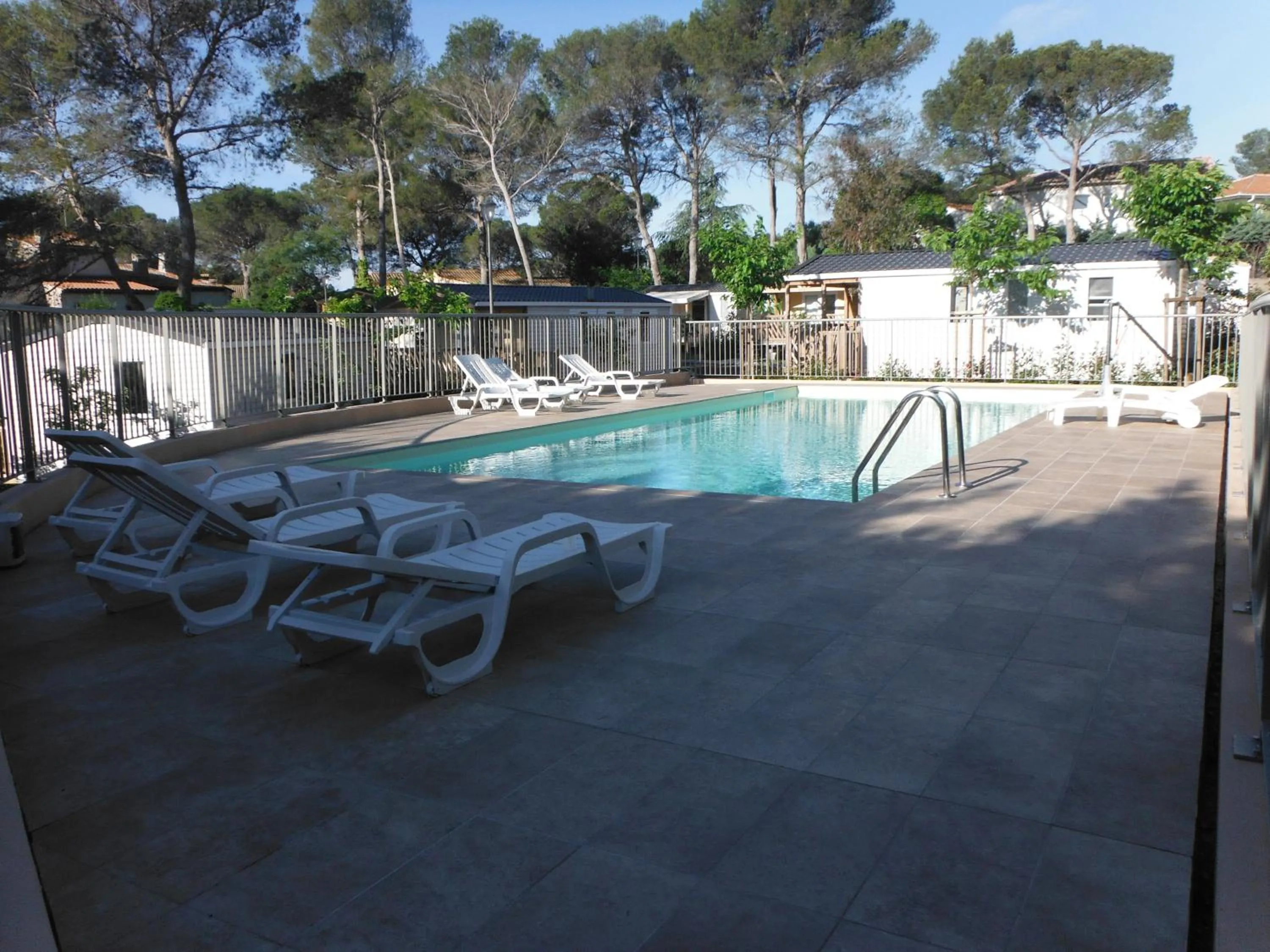 Swimming pool in Résidence L'éléphant