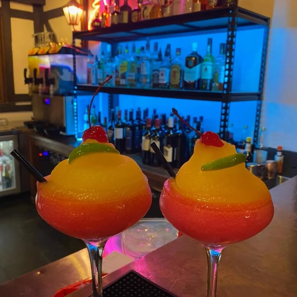 Restaurant/places to eat in Ascot Motor Inn