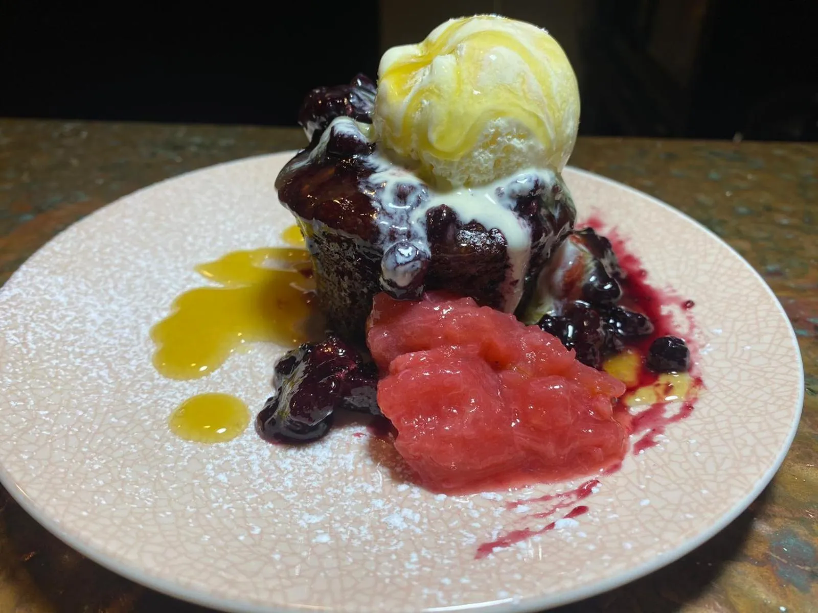 Restaurant/places to eat in Ascot Motor Inn