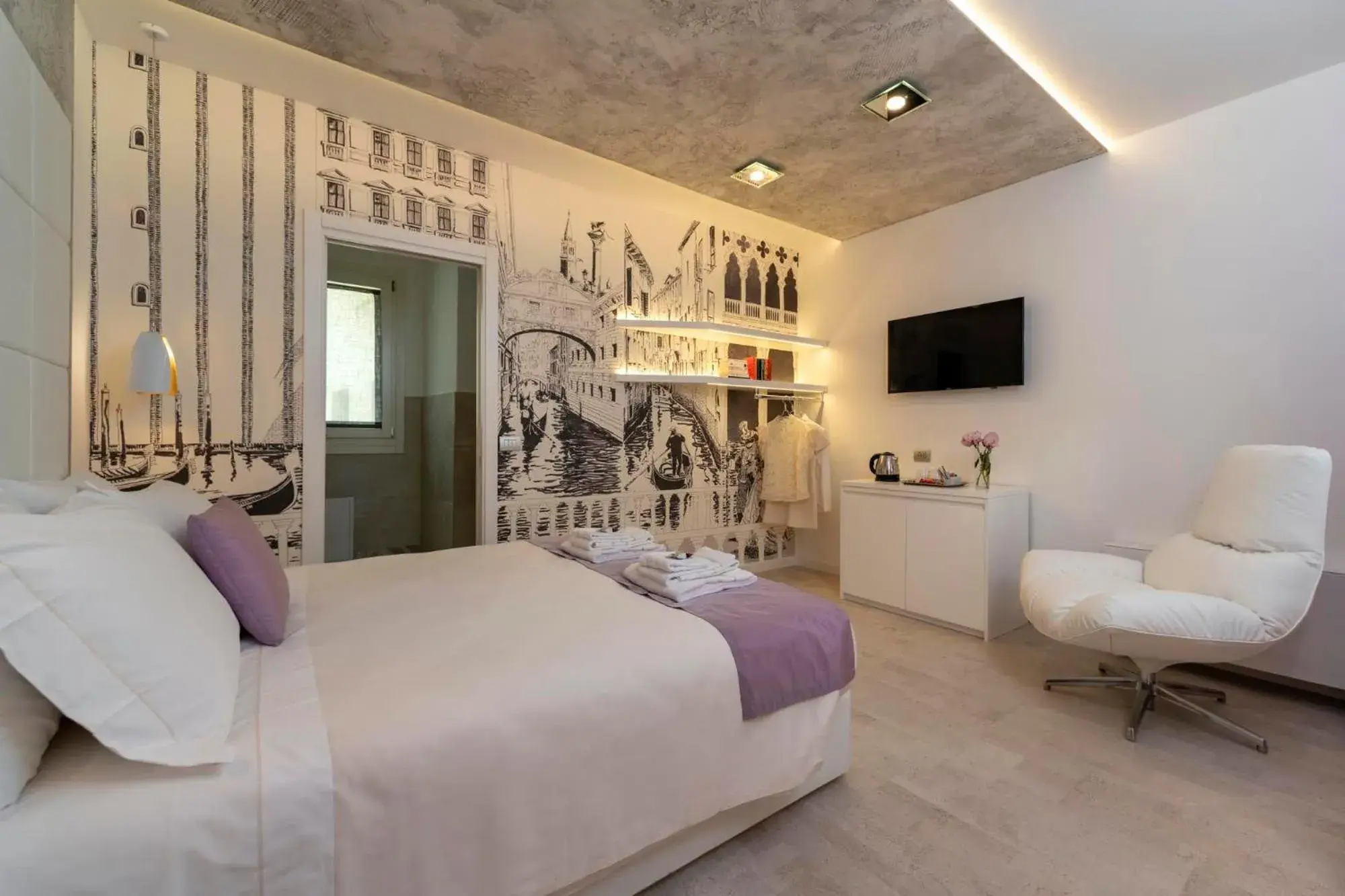 Bed in Ca' de la Fonte - WENICE Deep Culture Bed in Ca' de la Fonte - WENICE Deep Culture