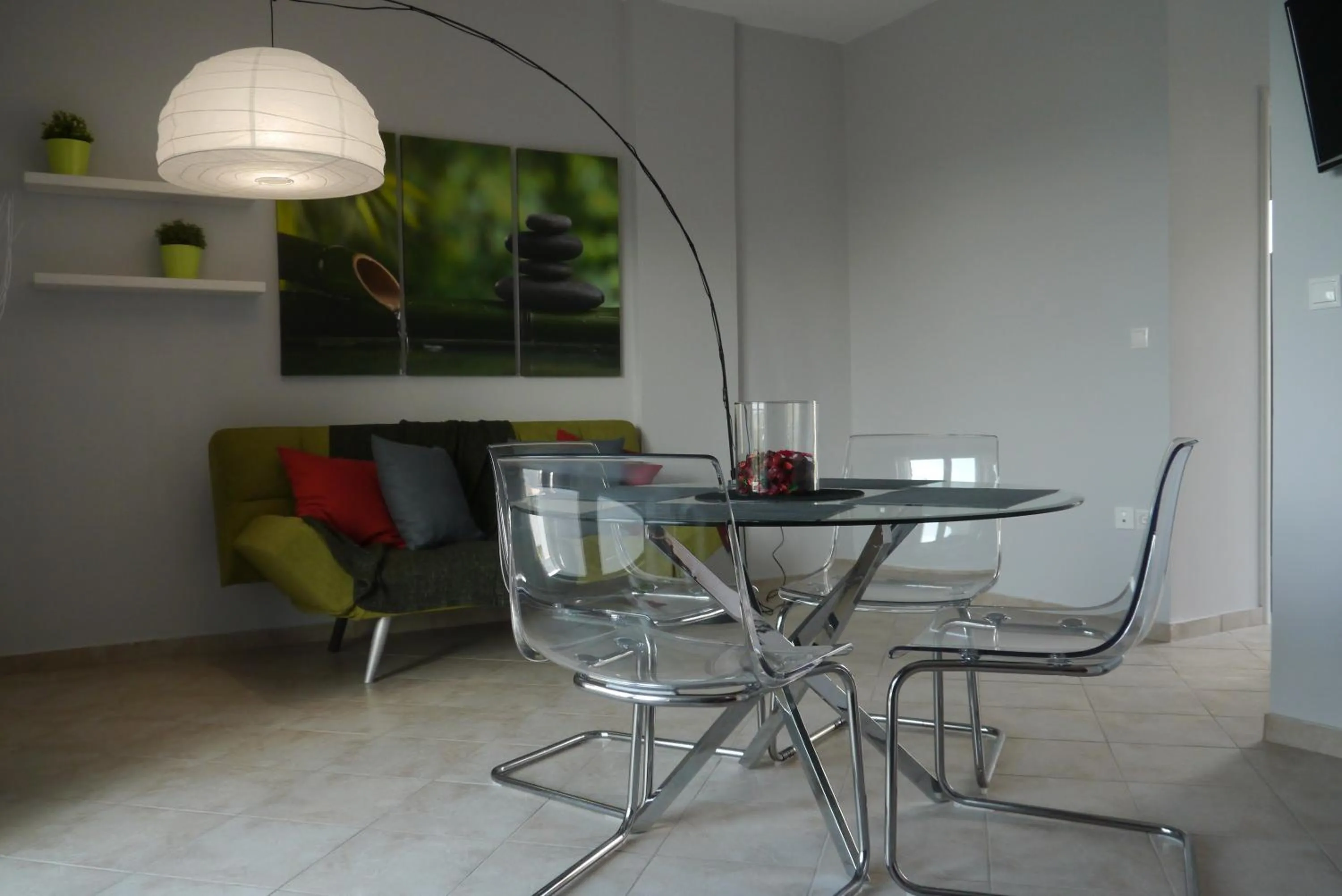 Dining area in Isola Apartments