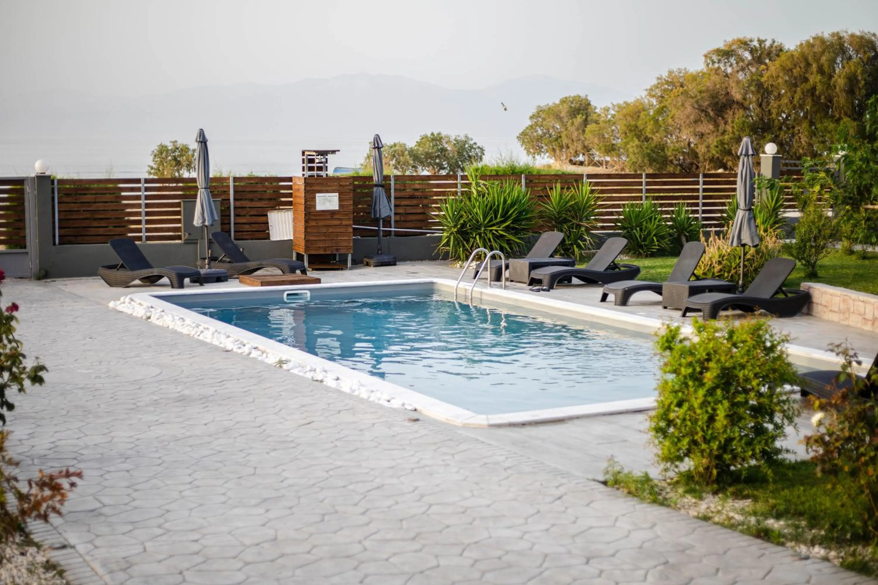 Isola Apartments