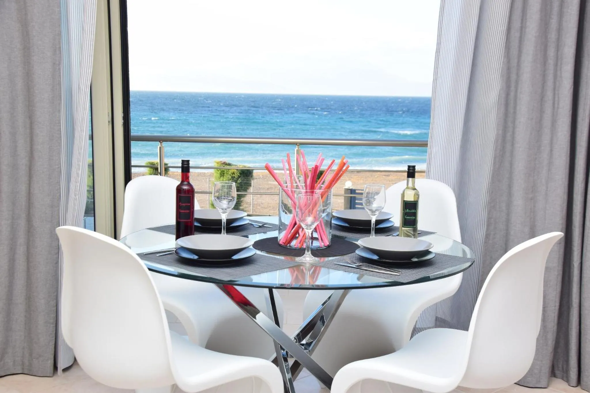 Dining area in Isola Apartments