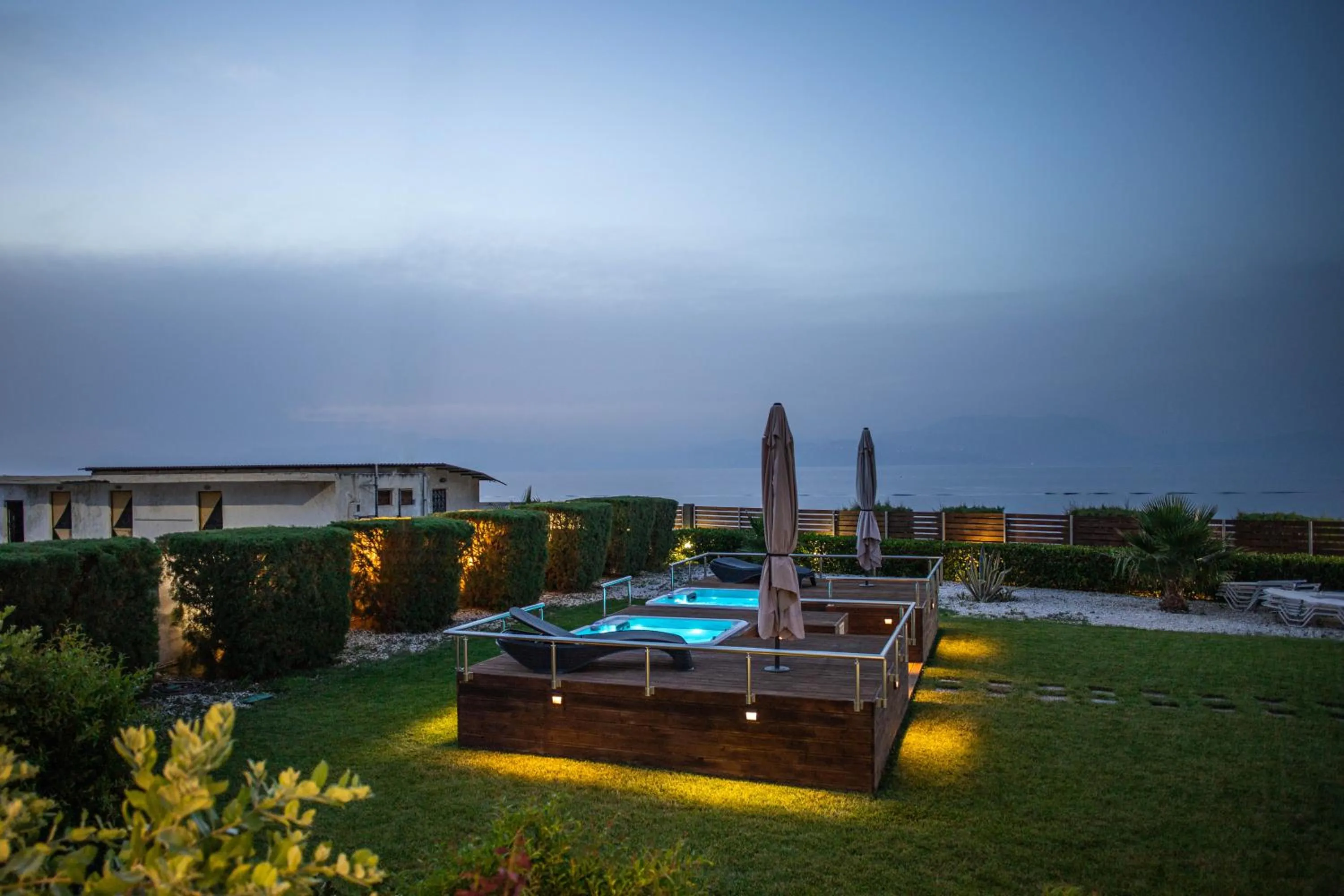 Isola Apartments