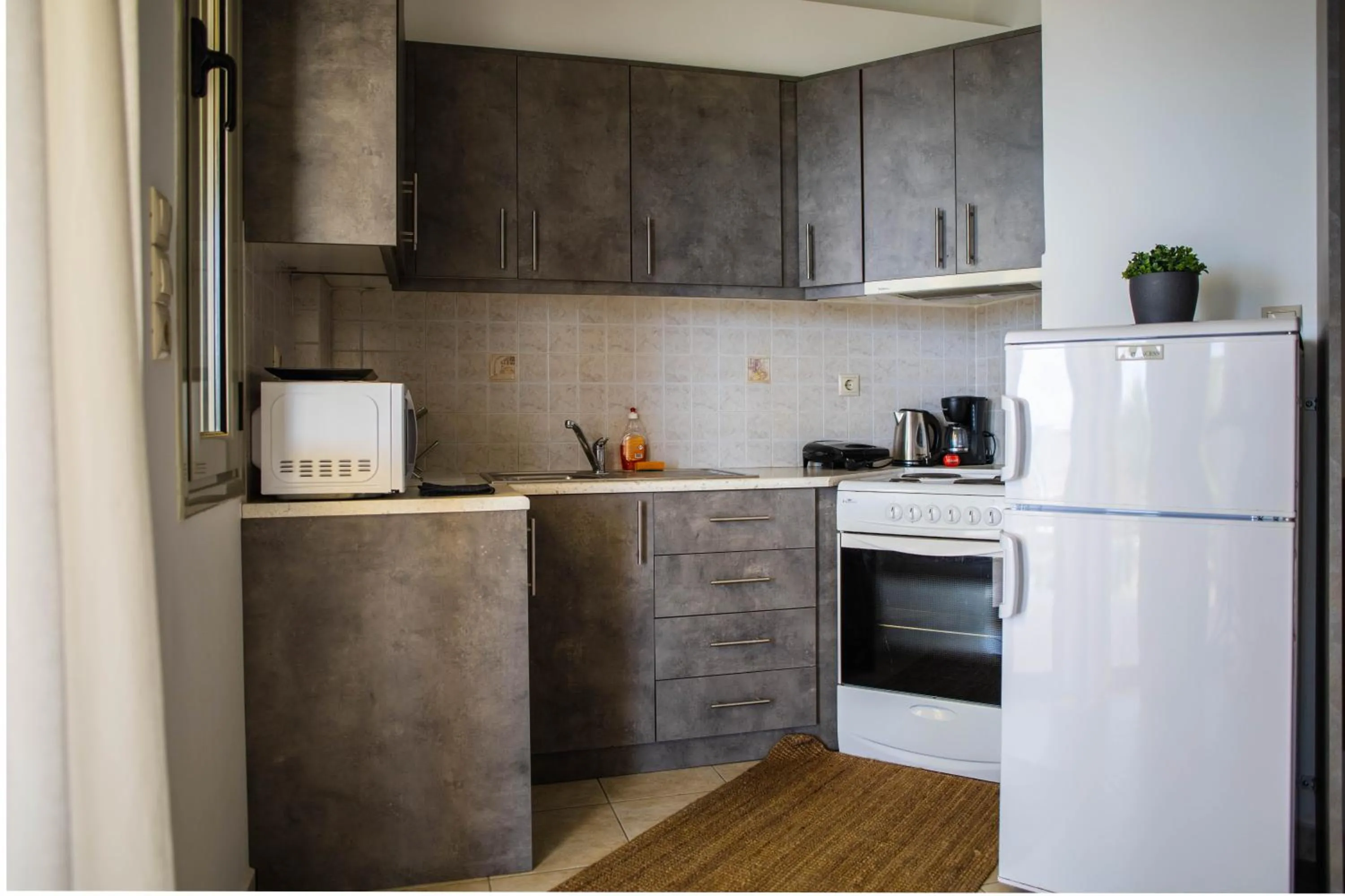 Isola Apartments