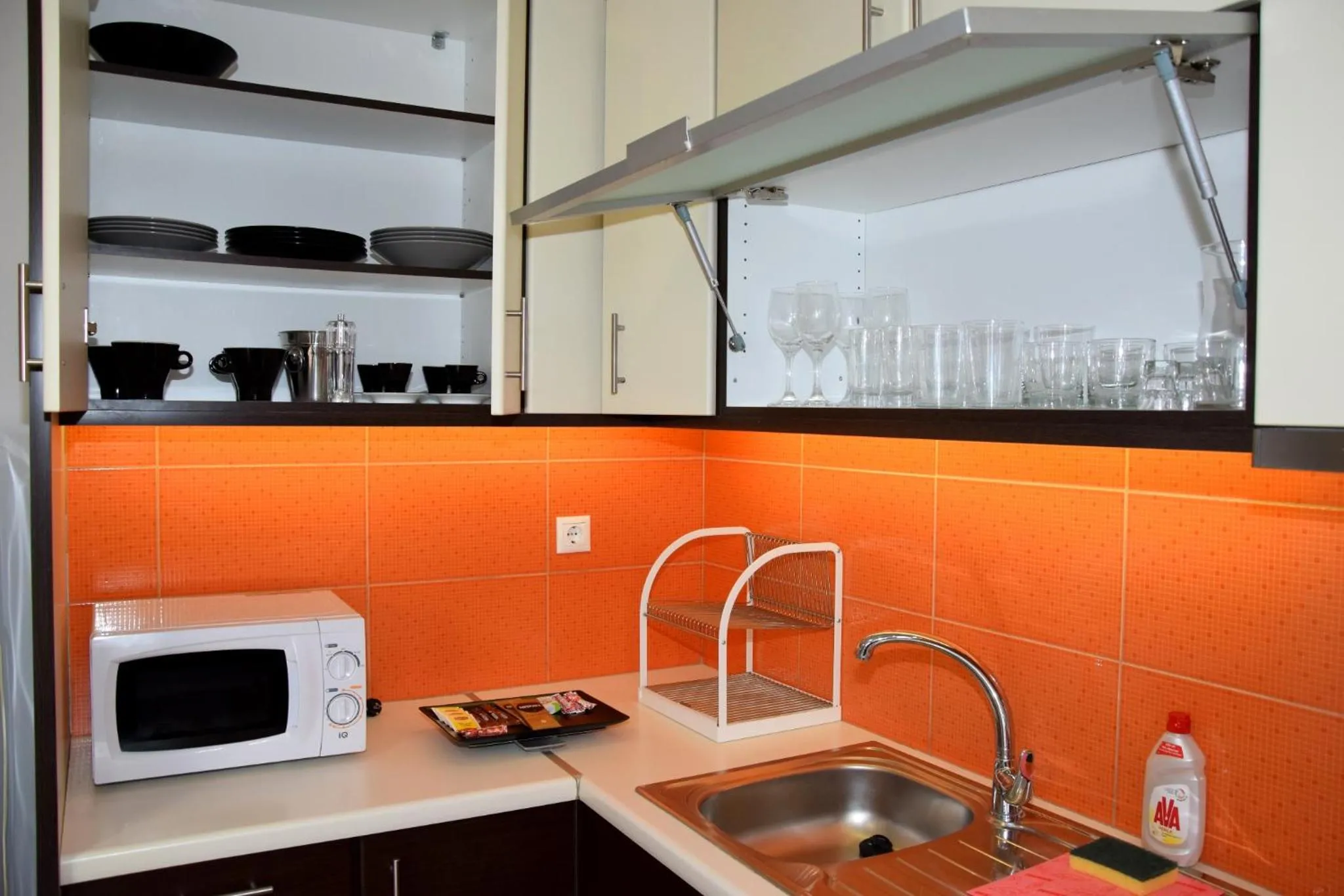 Kitchen or kitchenette in Isola Apartments