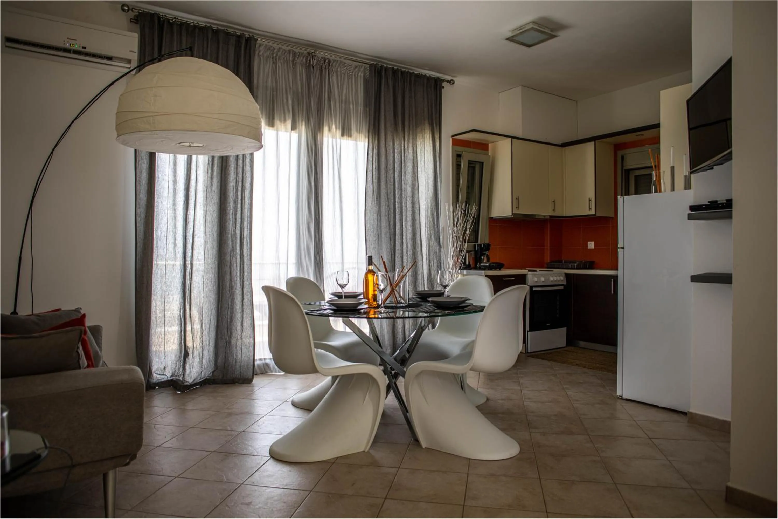 Isola Apartments
